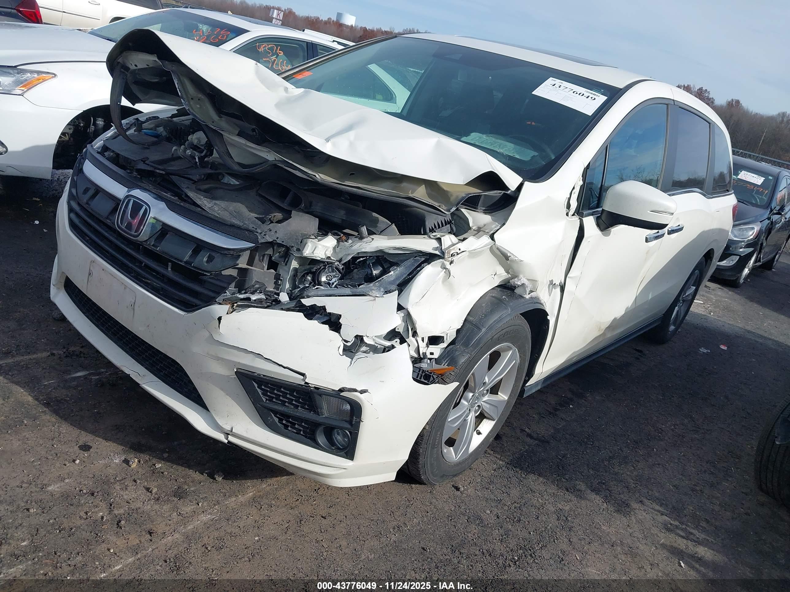 HONDA ODYSSEY image 2