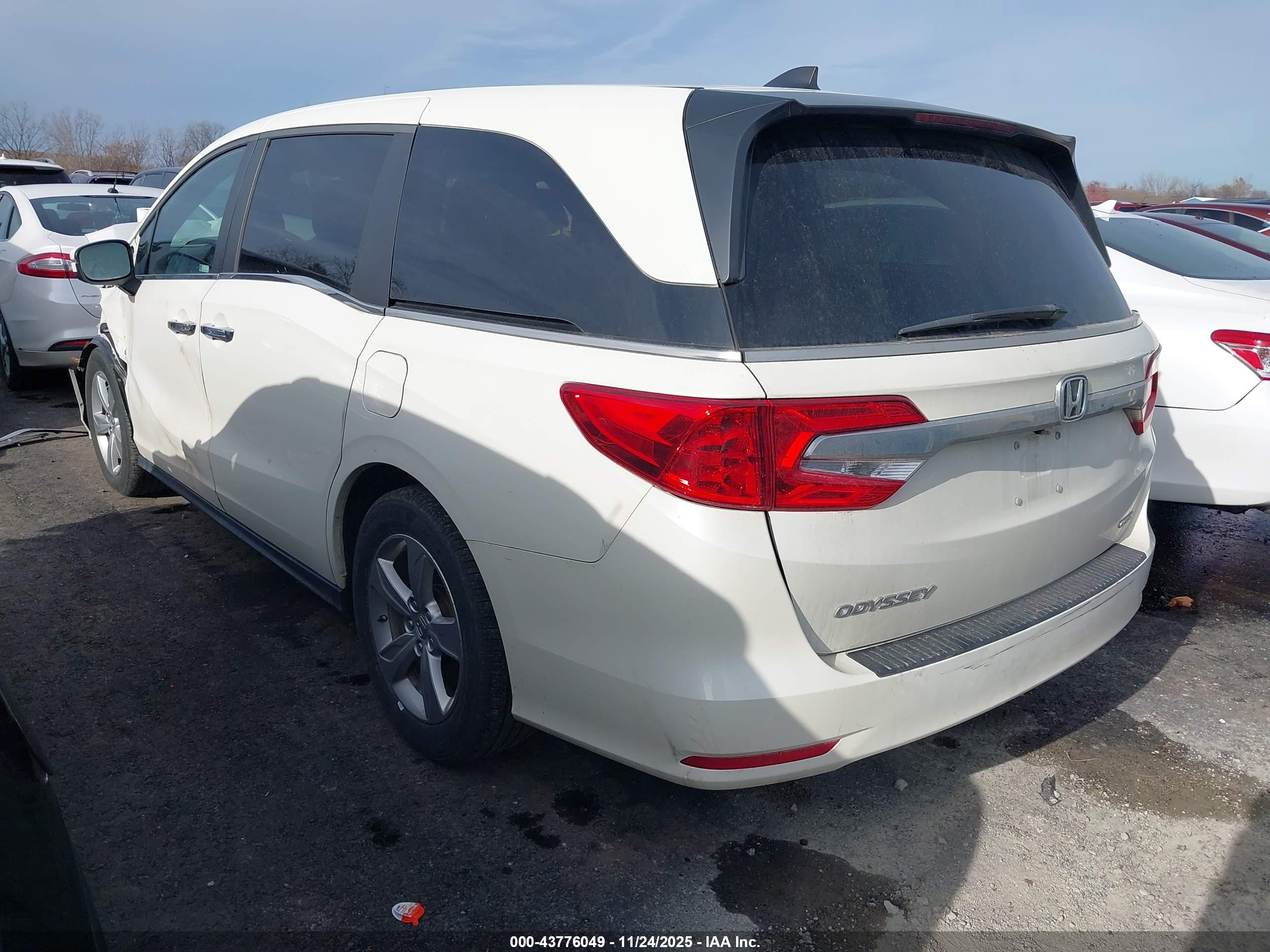 HONDA ODYSSEY image 3