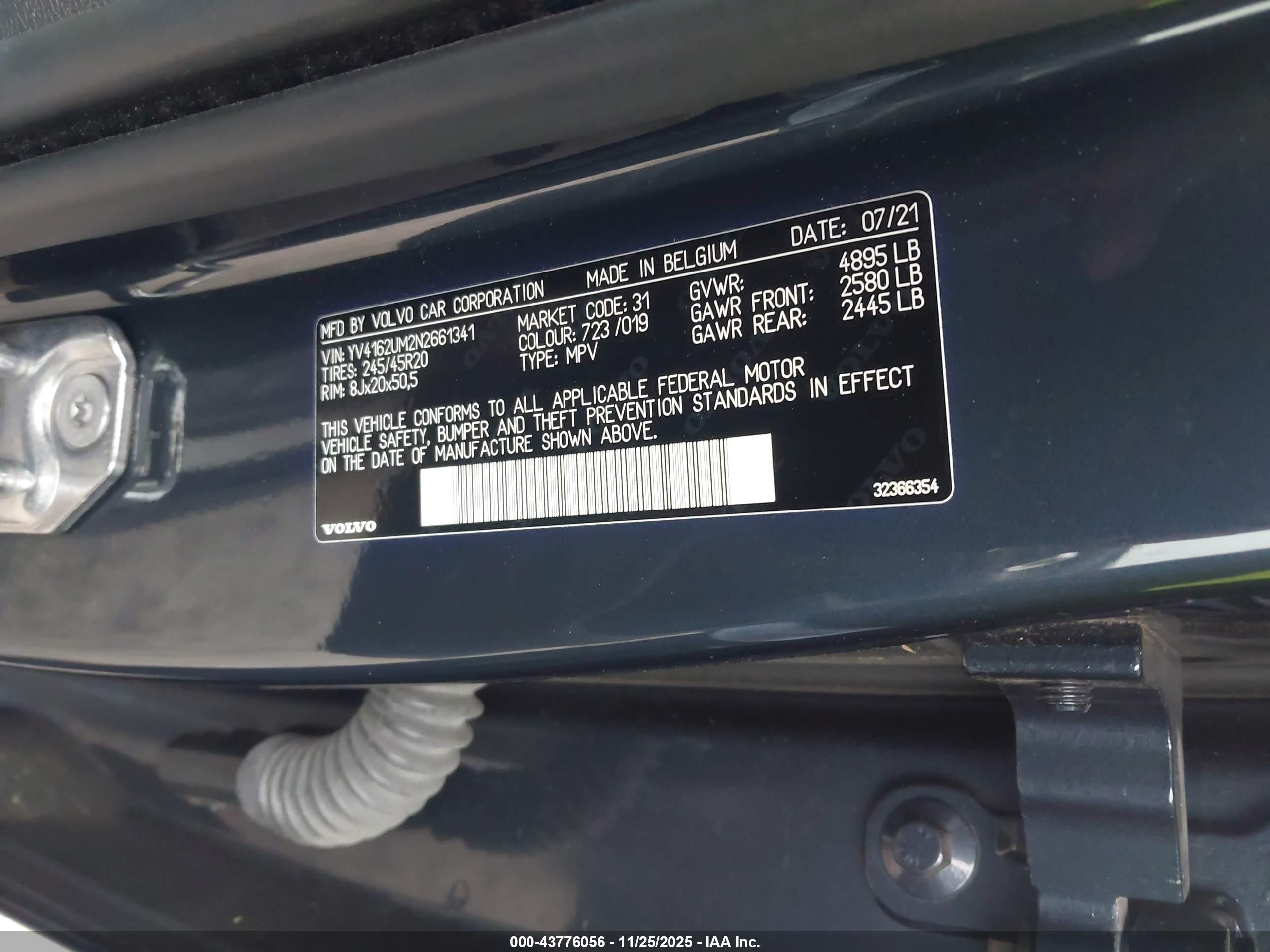 VOLVO XC40 image 9