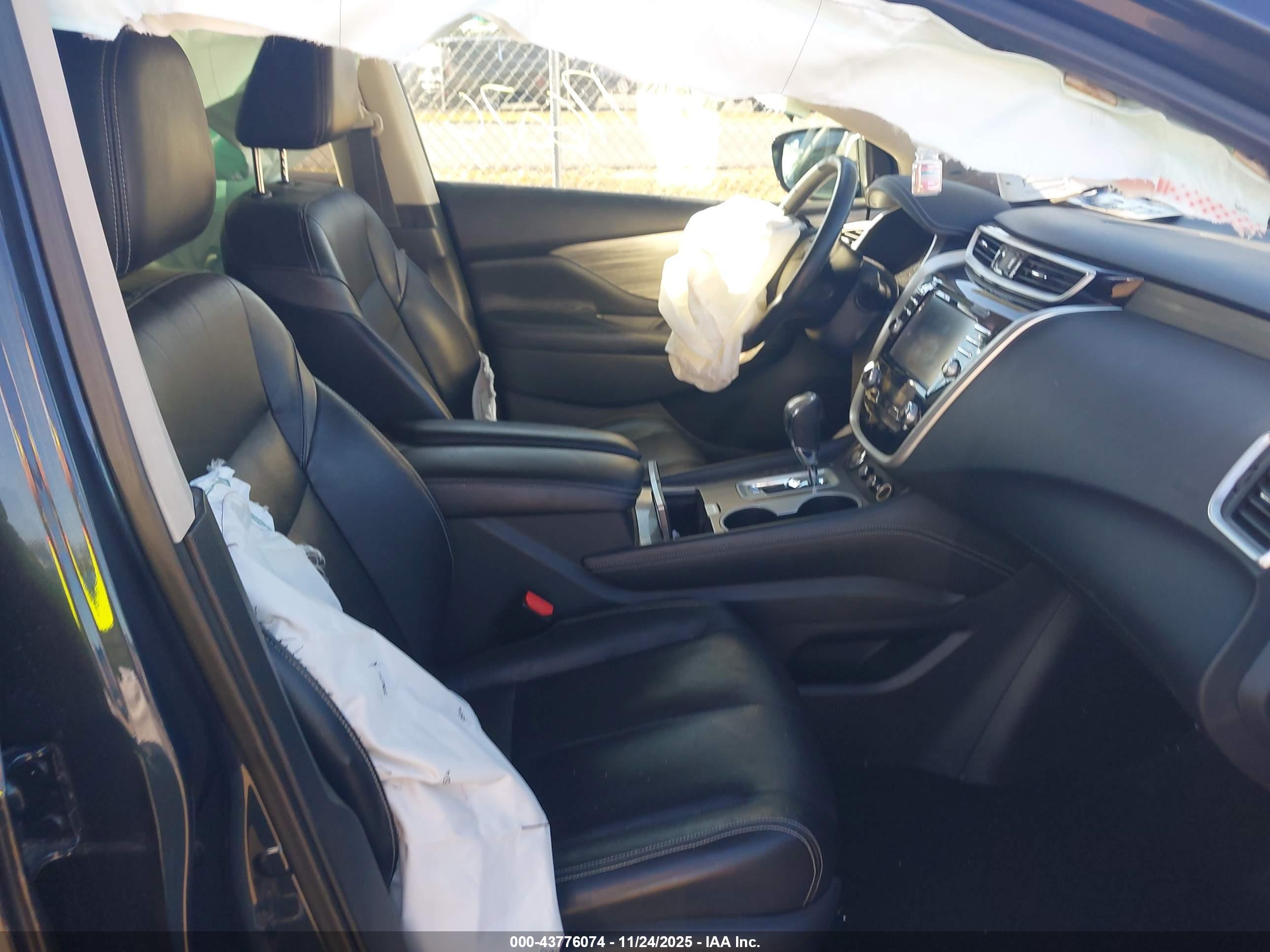 NISSAN MURANO image 5
