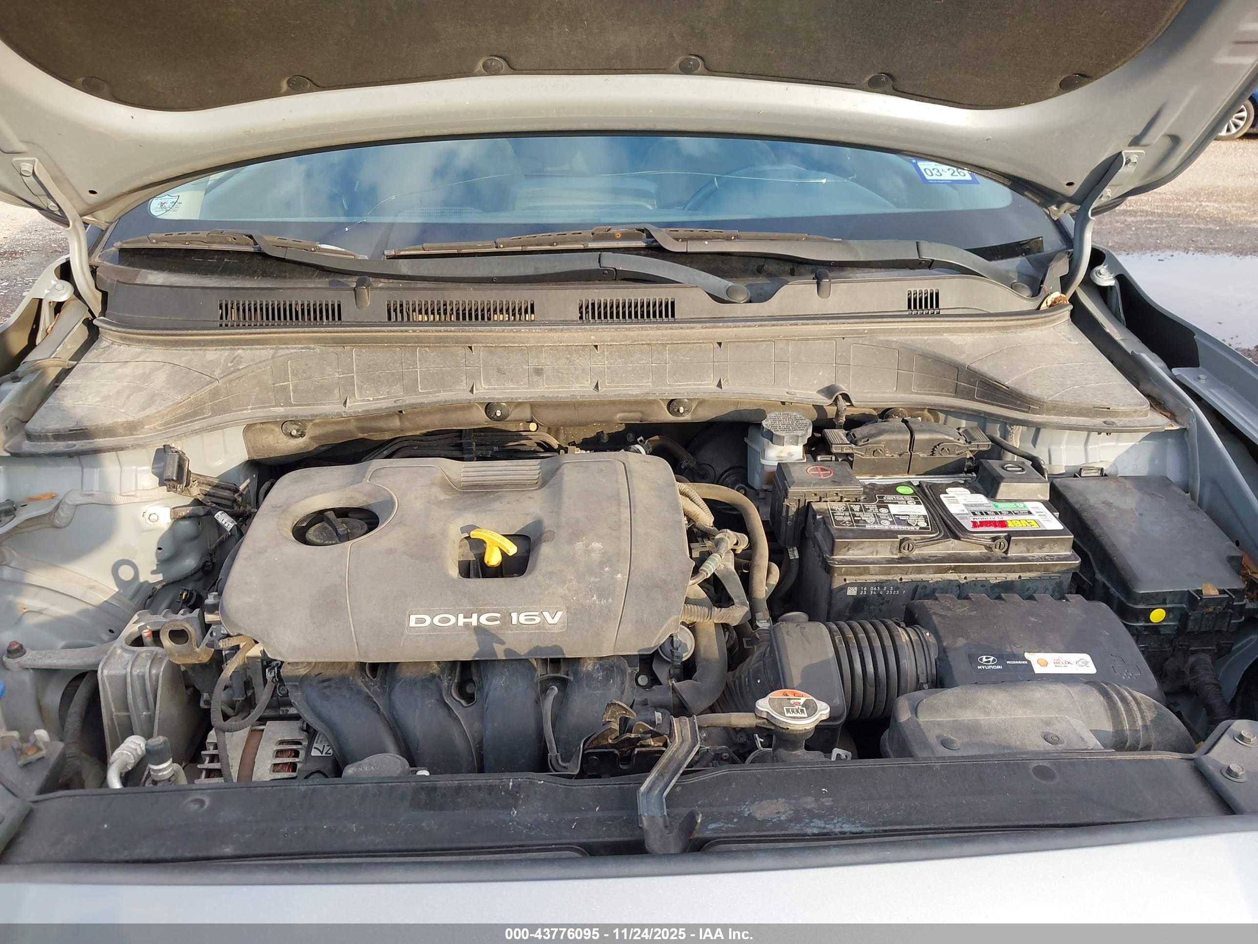 HYUNDAI KONA image 10