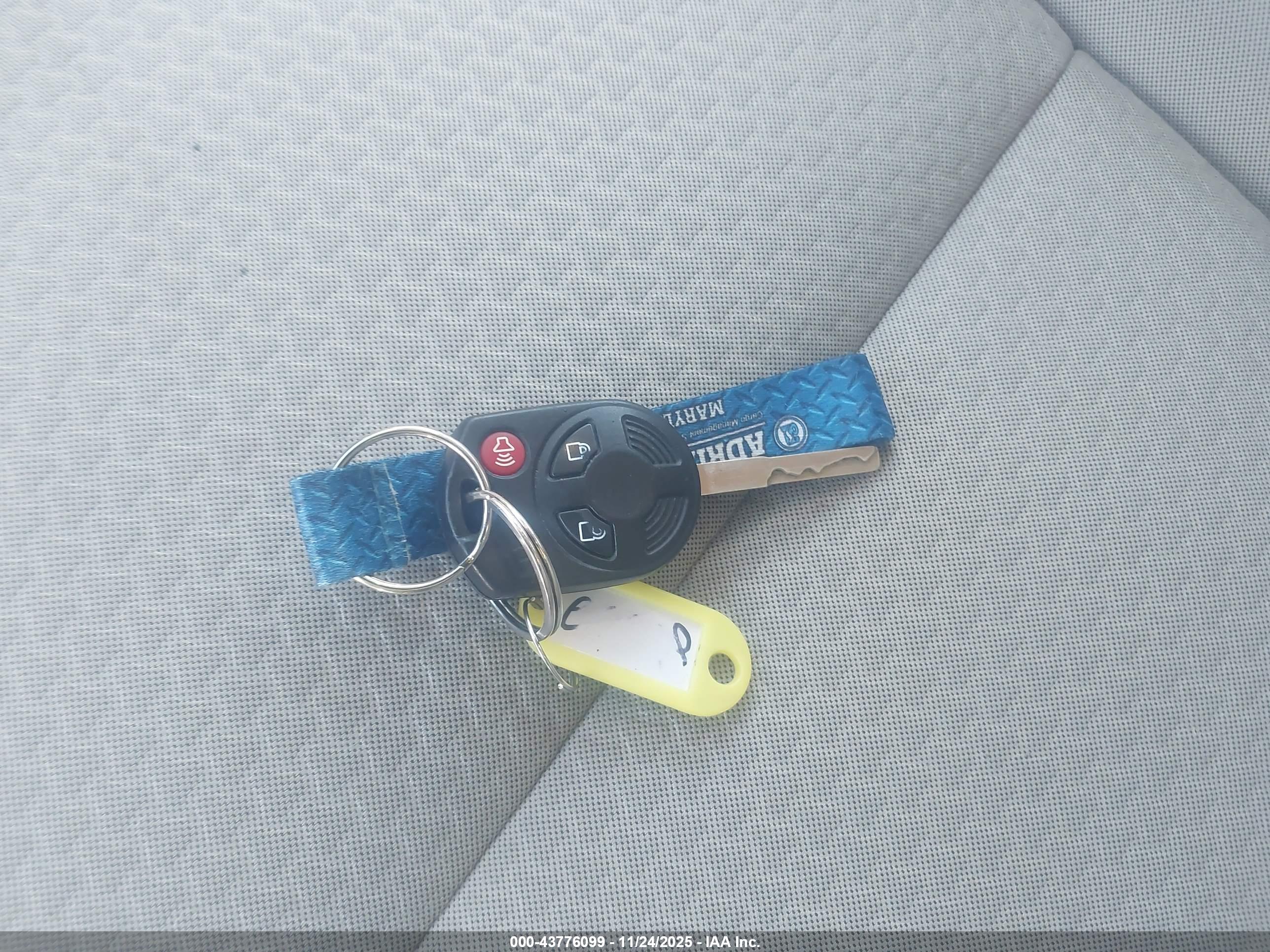 FORD ESCAPE image 11