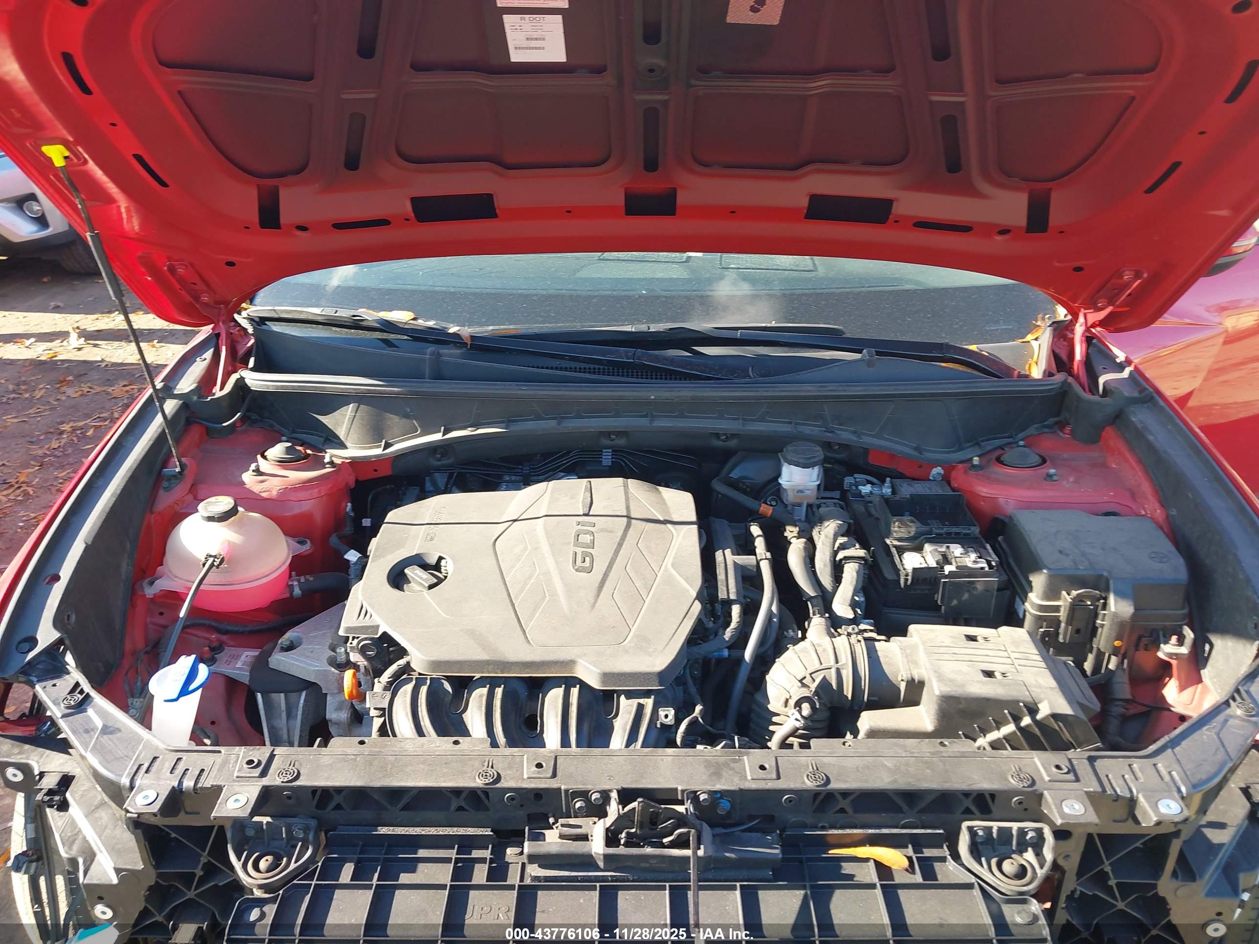 HYUNDAI TUCSON image 10