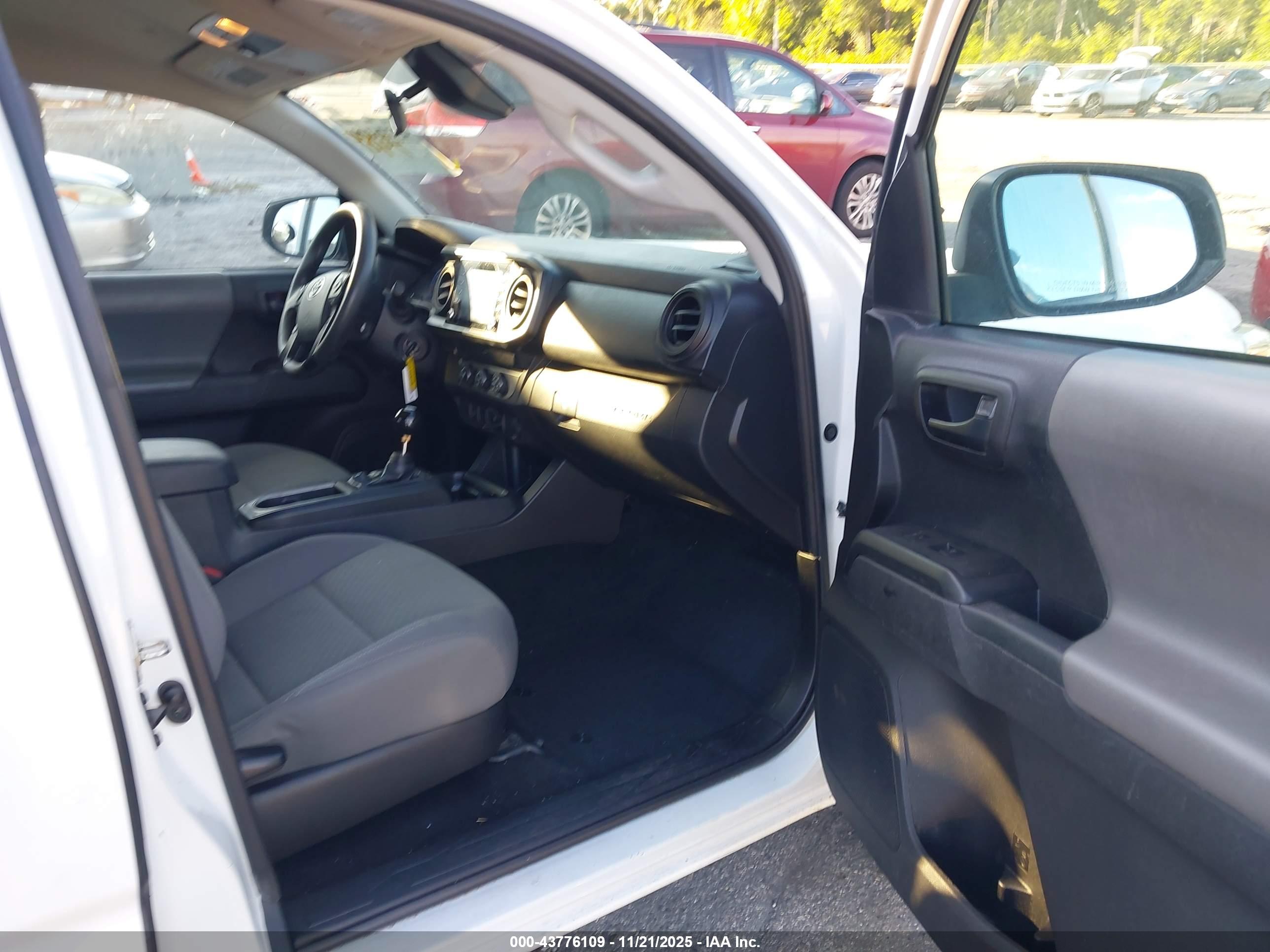 TOYOTA TACOMA image 5