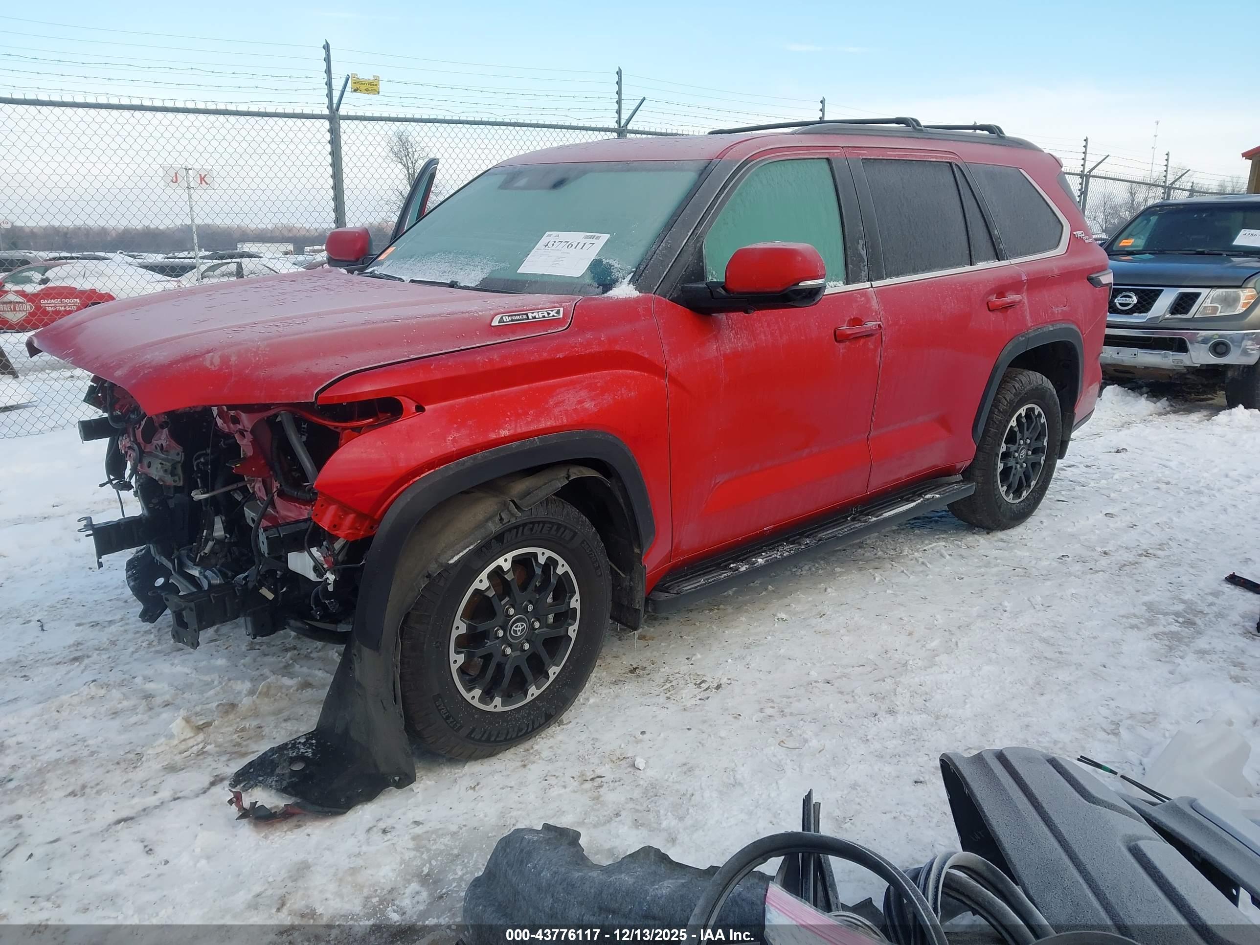 TOYOTA SEQUOIA image 2