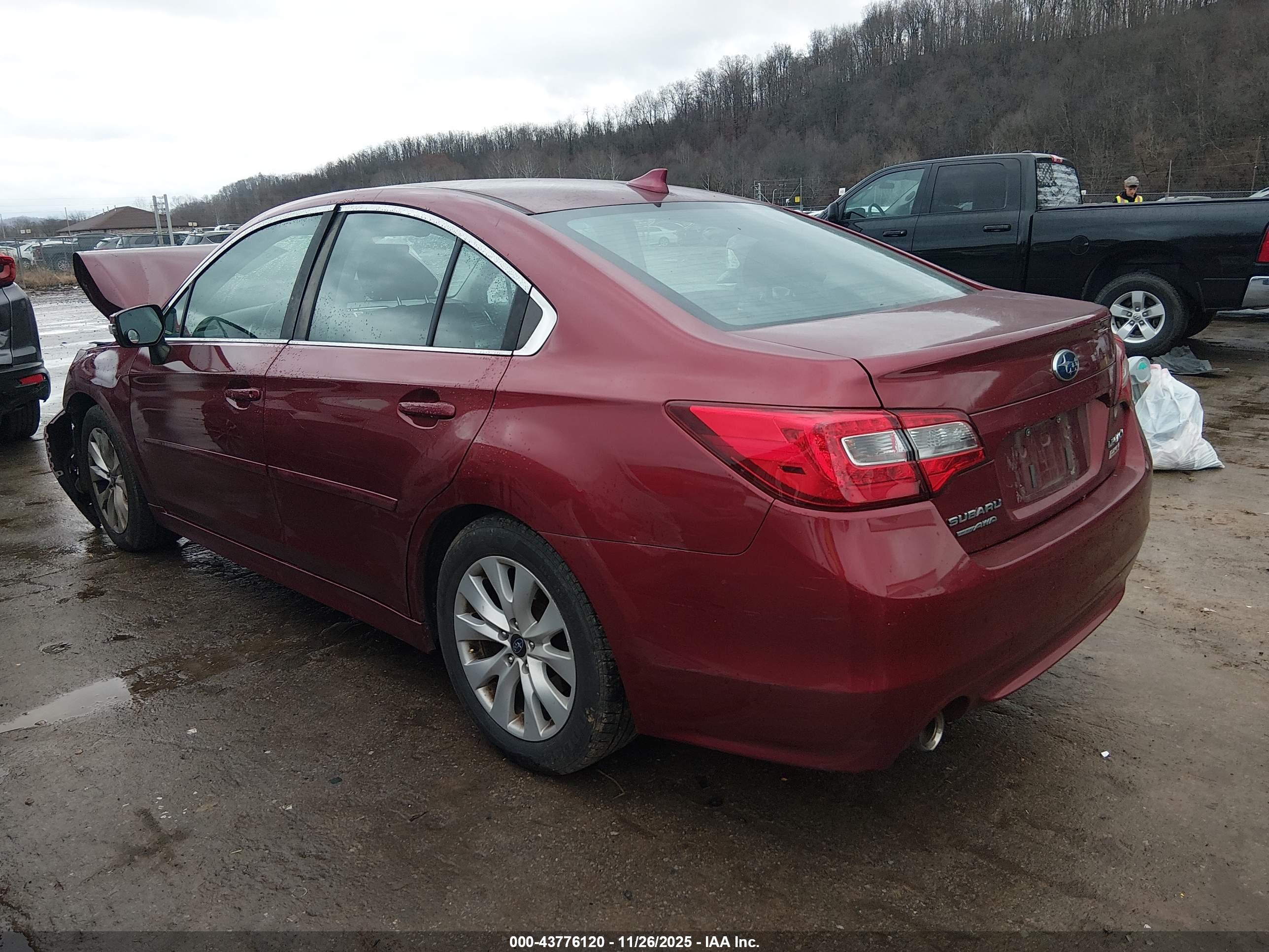 SUBARU LEGACY image 3