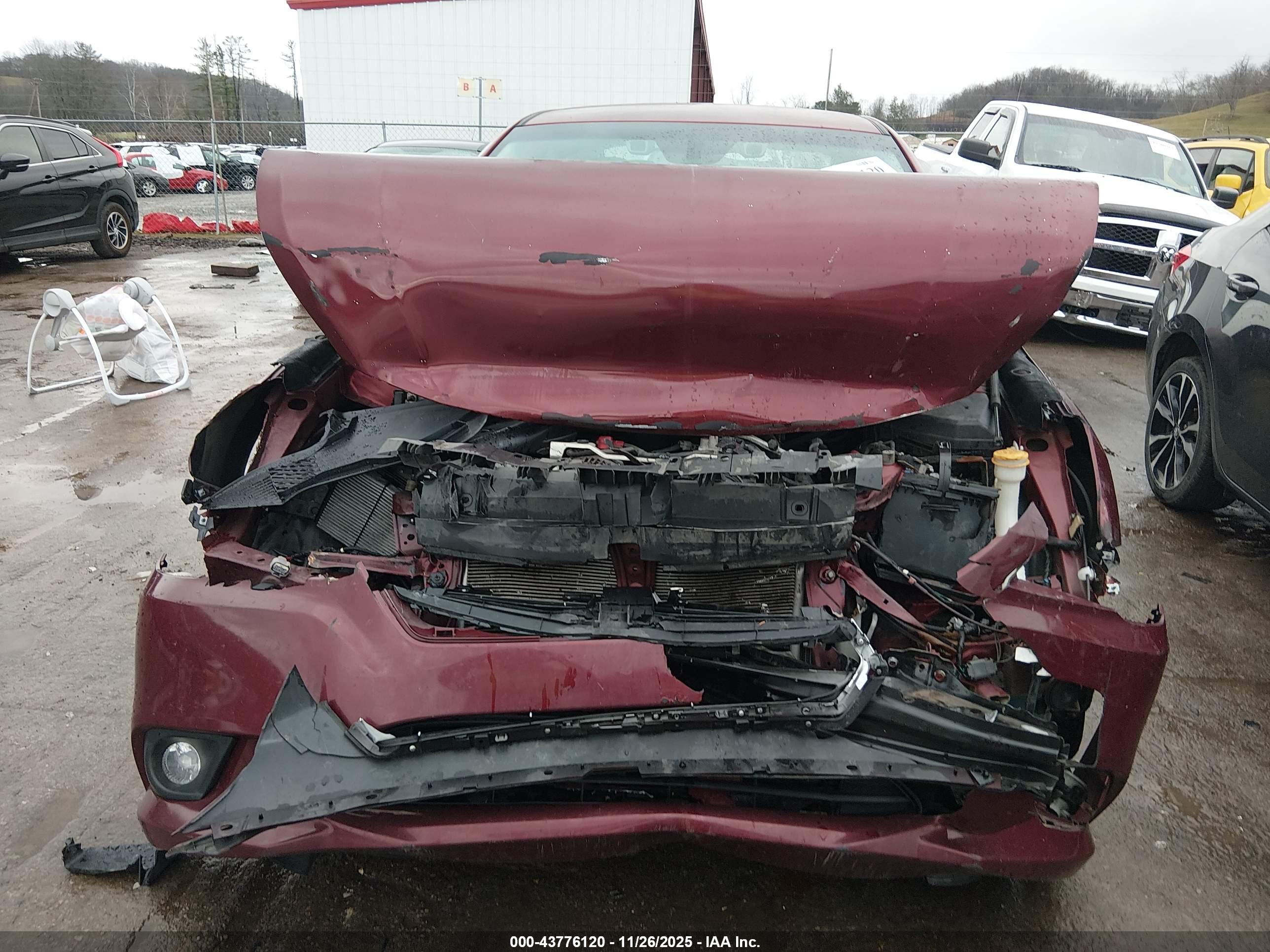 SUBARU LEGACY image 6