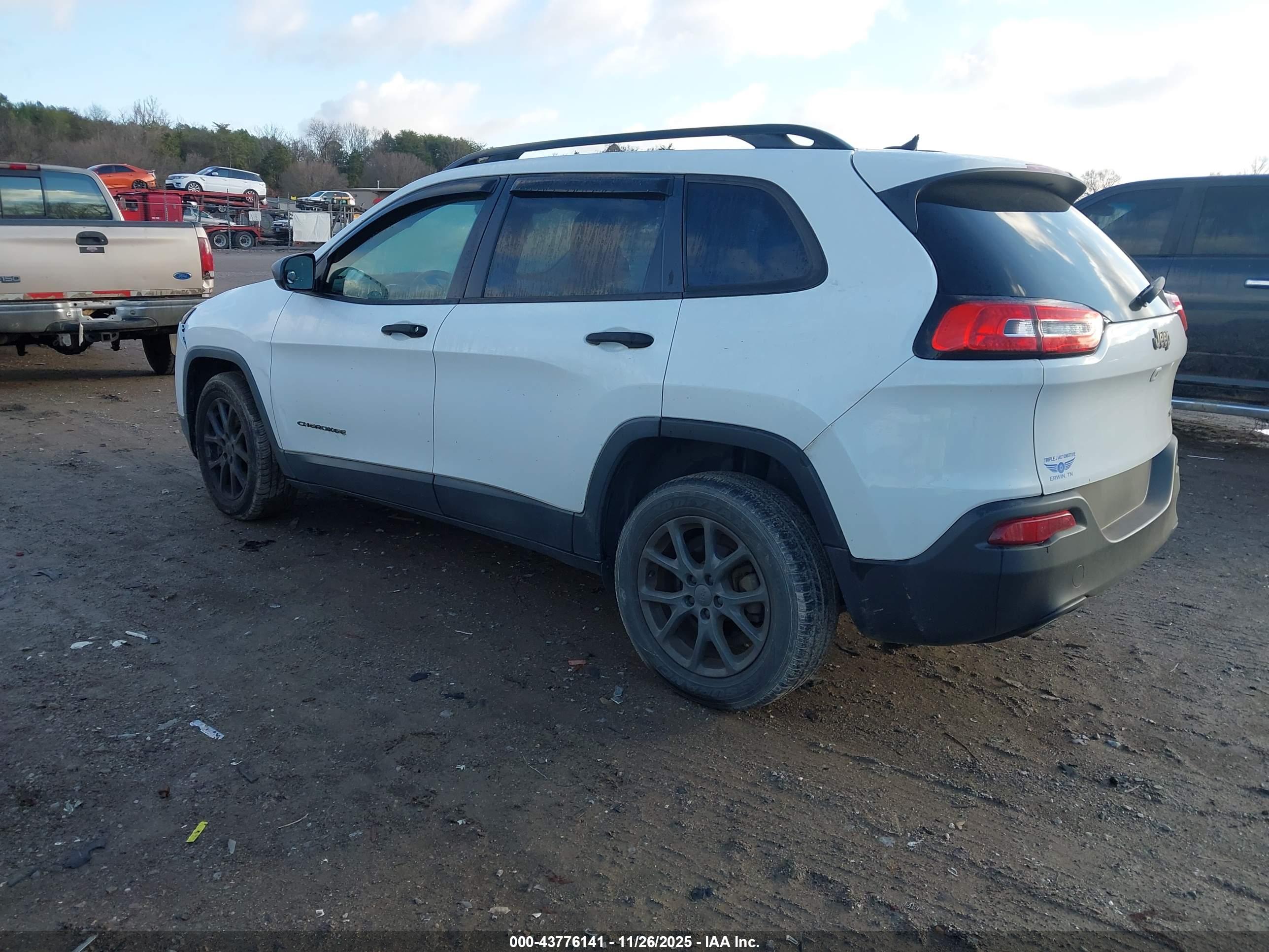 JEEP CHEROKEE image 3