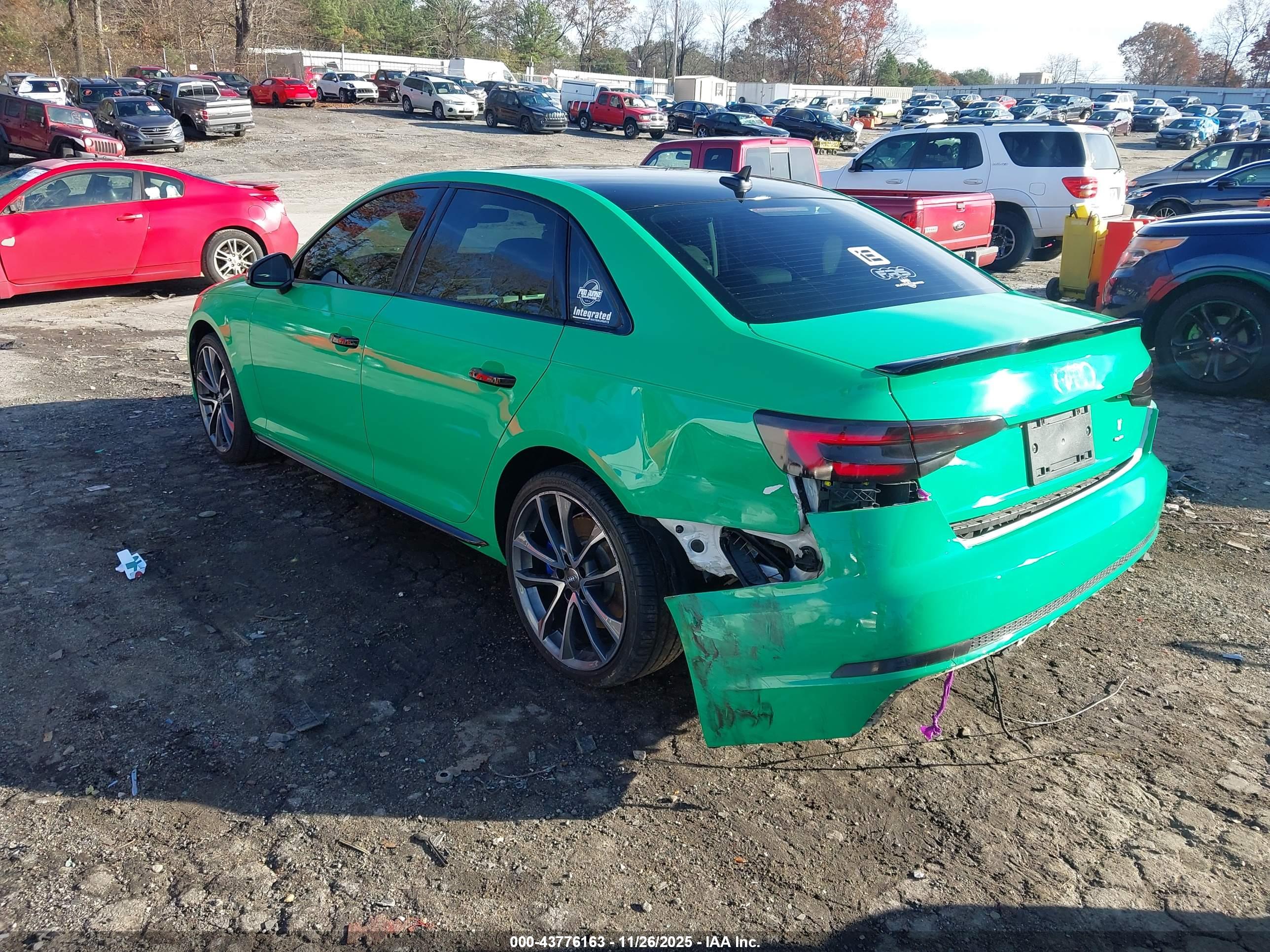 AUDI A4 image 3