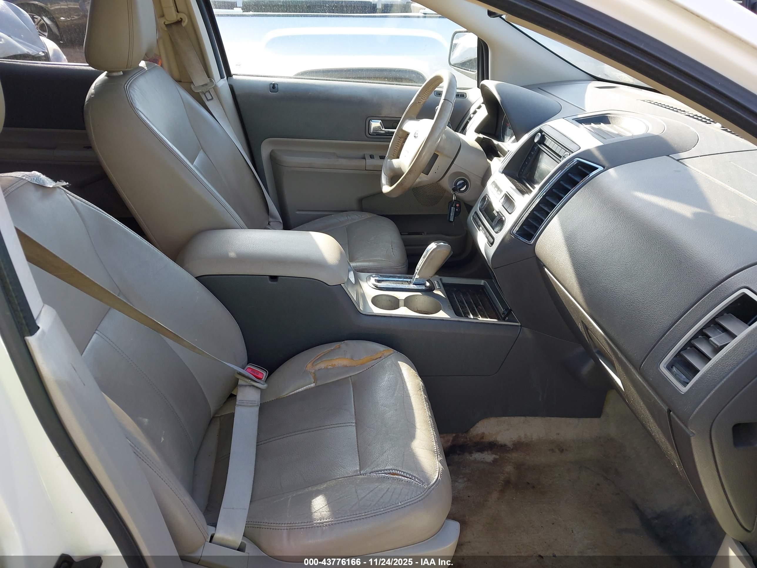 FORD EDGE image 5