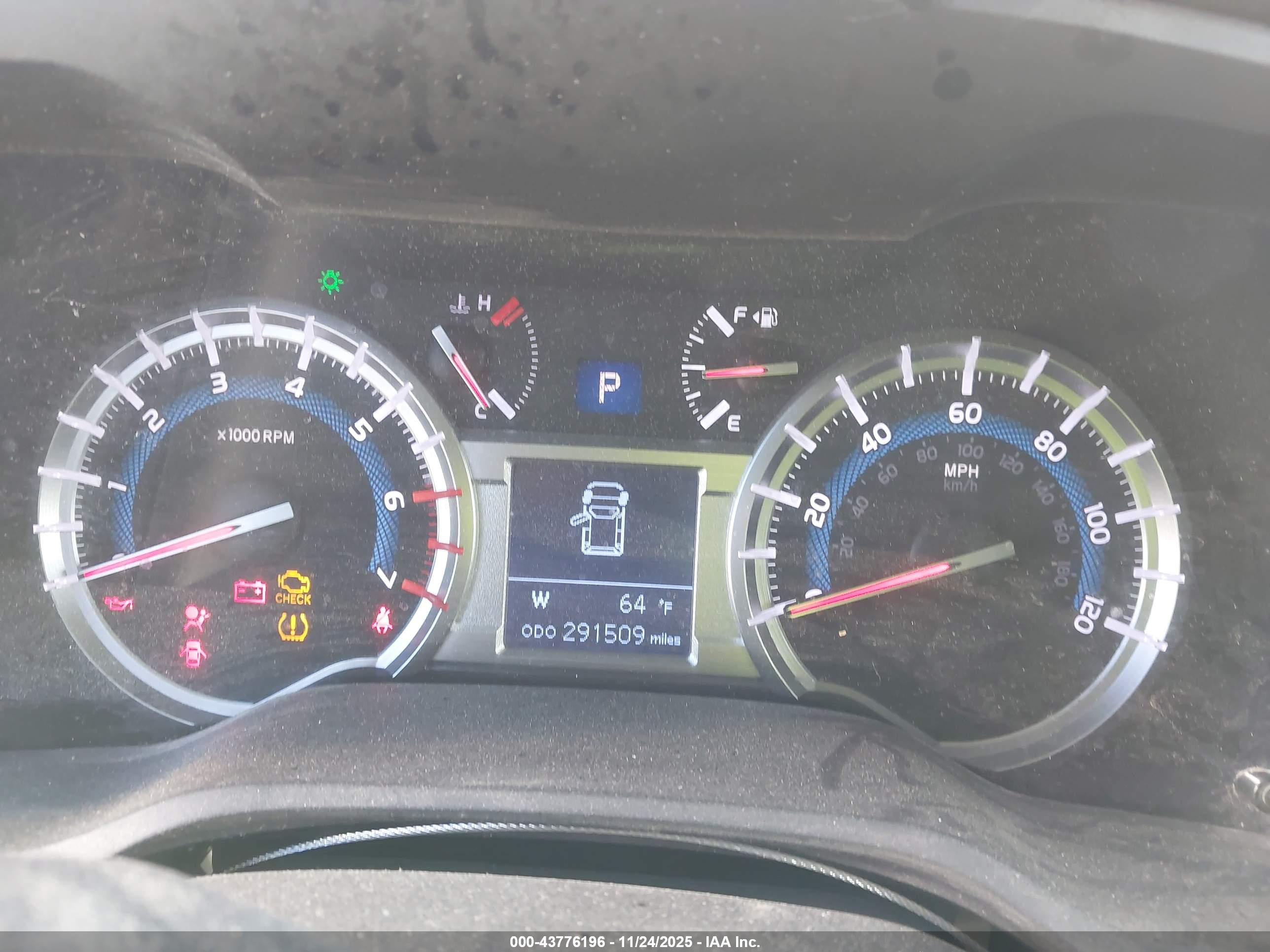 TOYOTA 4RUNNER image 7