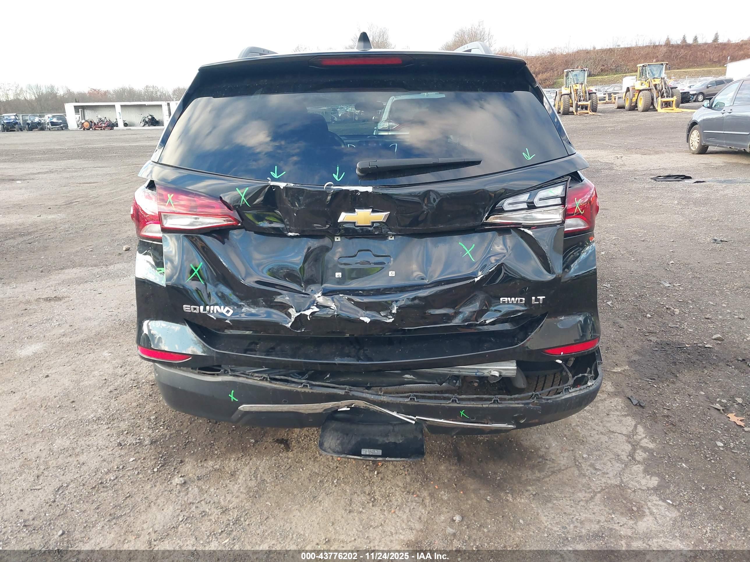 CHEVROLET EQUINOX image 6