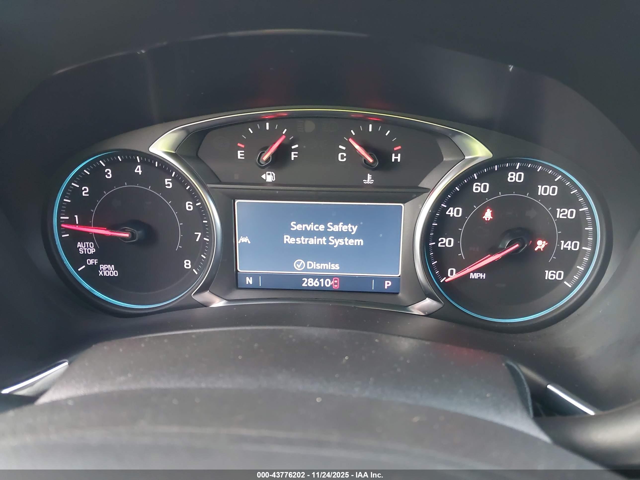 CHEVROLET EQUINOX image 7