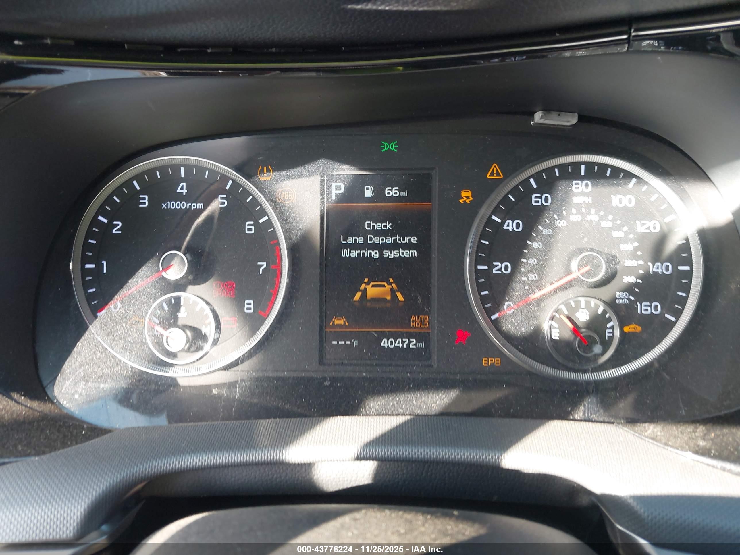 KIA K5 image 7
