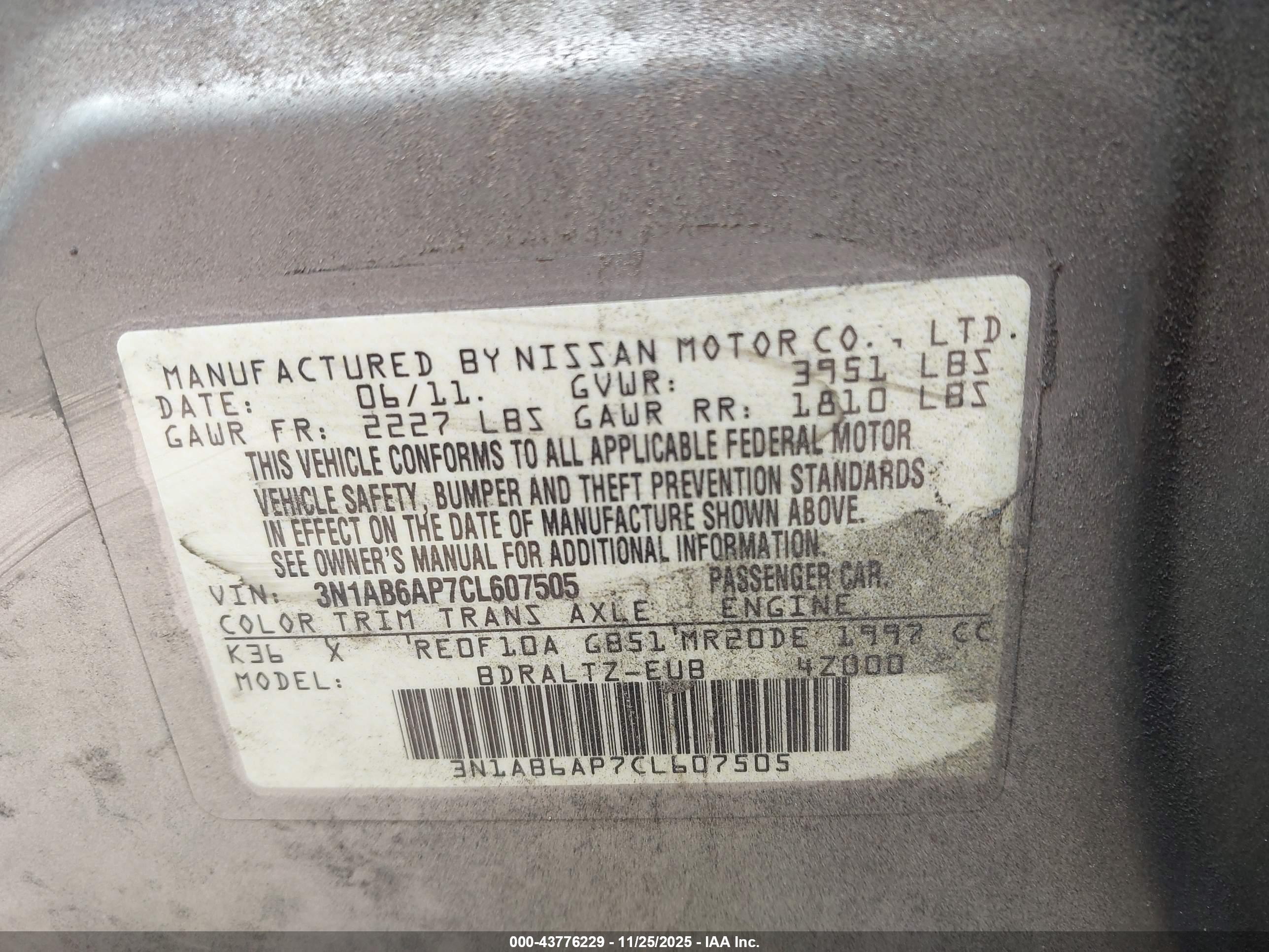 NISSAN SENTRA image 9