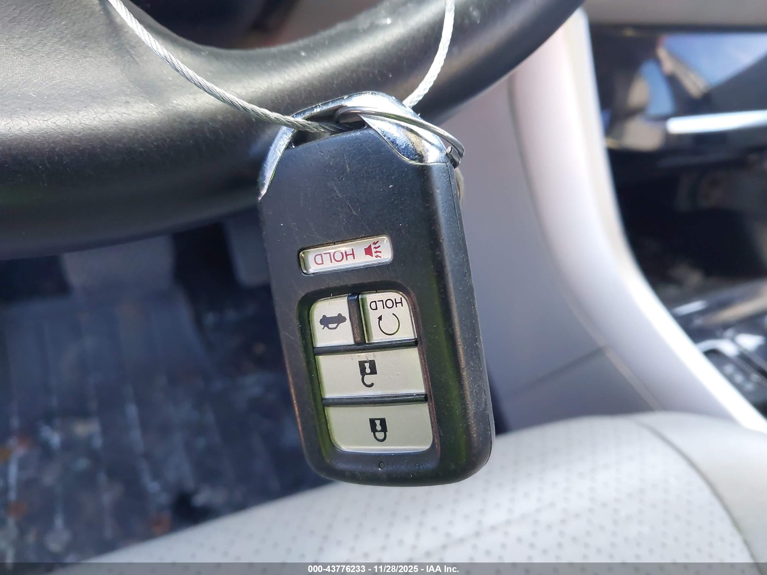 HONDA ACCORD image 11