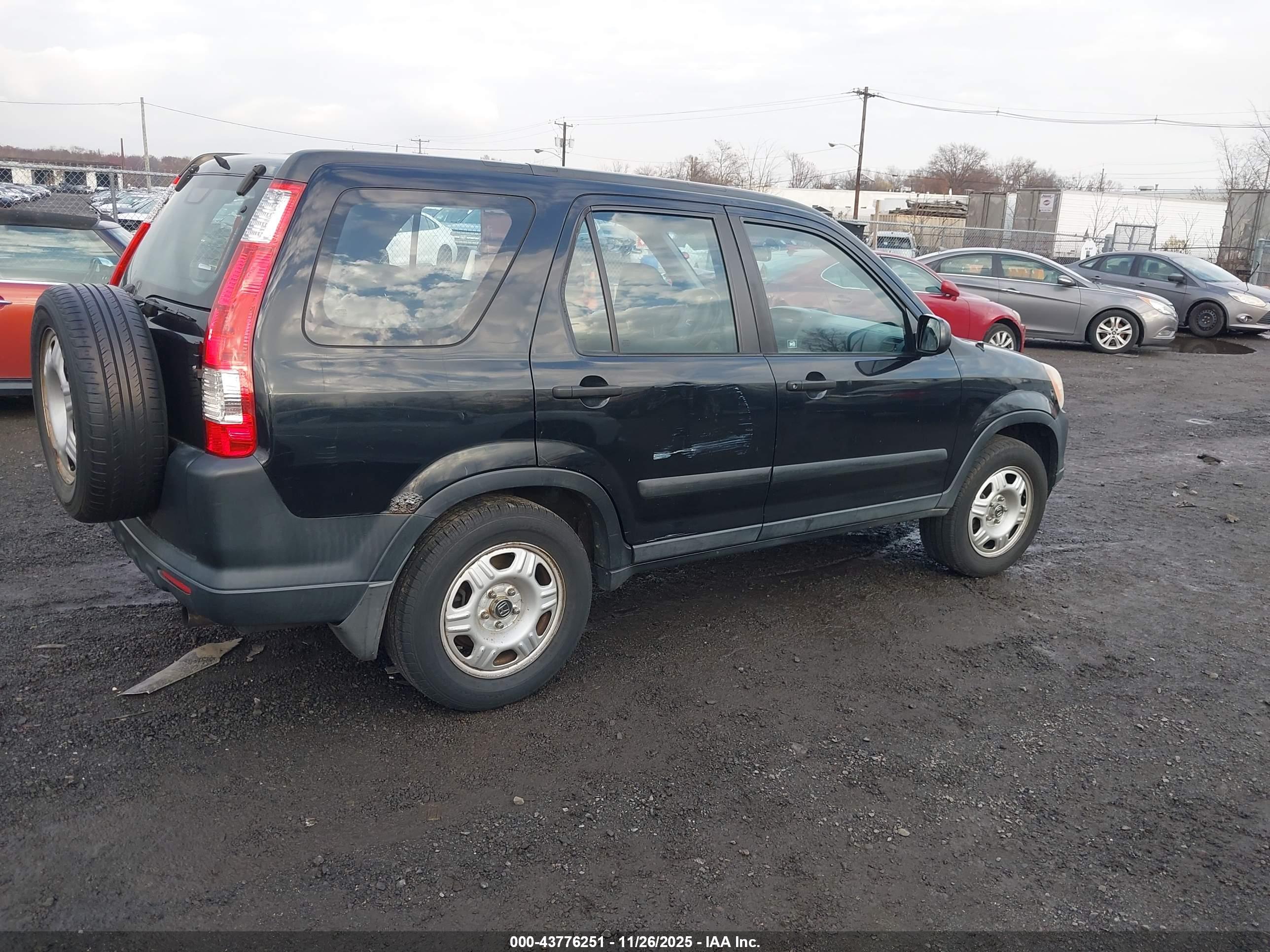 HONDA CR-V image 4