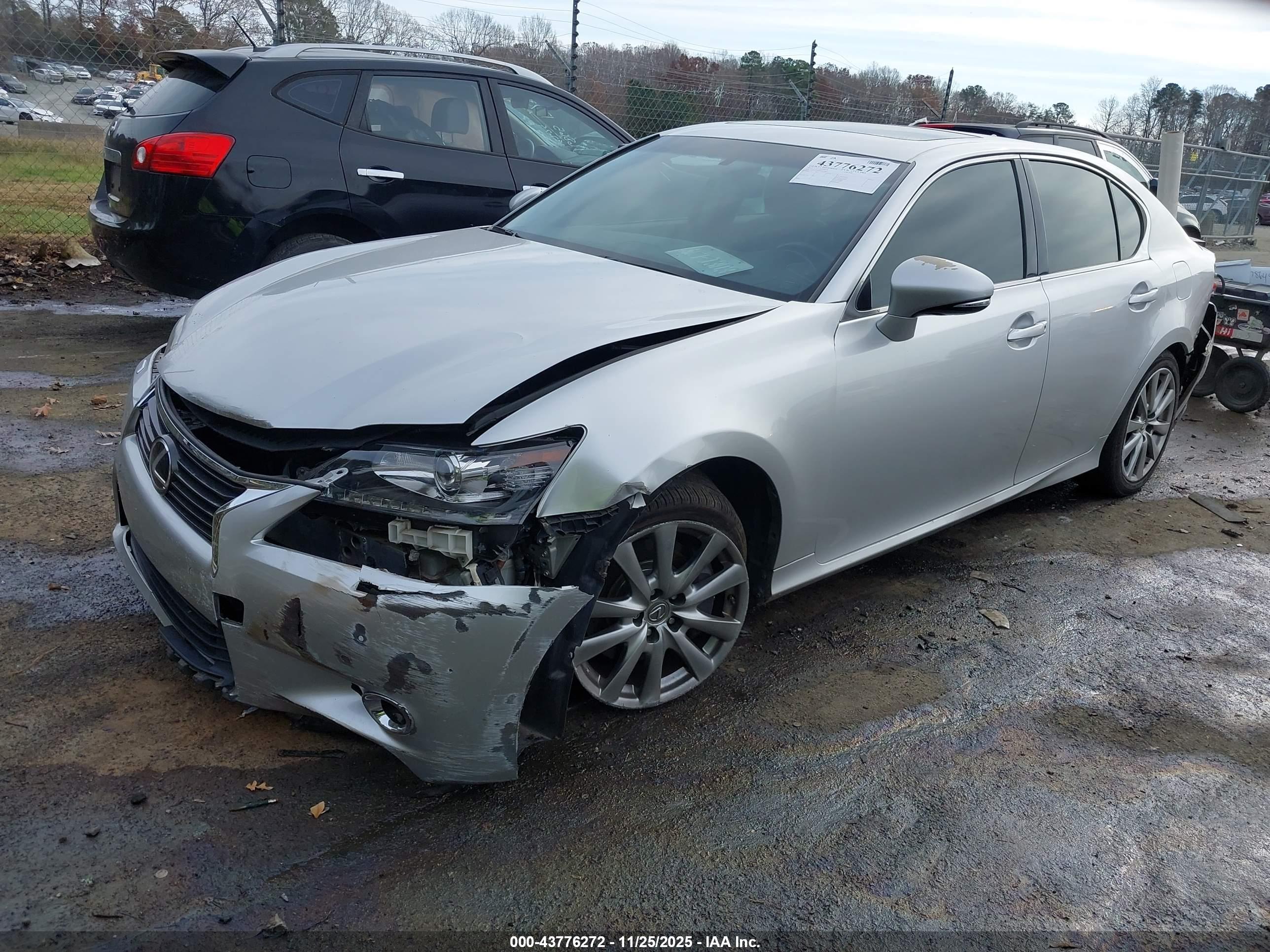 LEXUS GS image 2