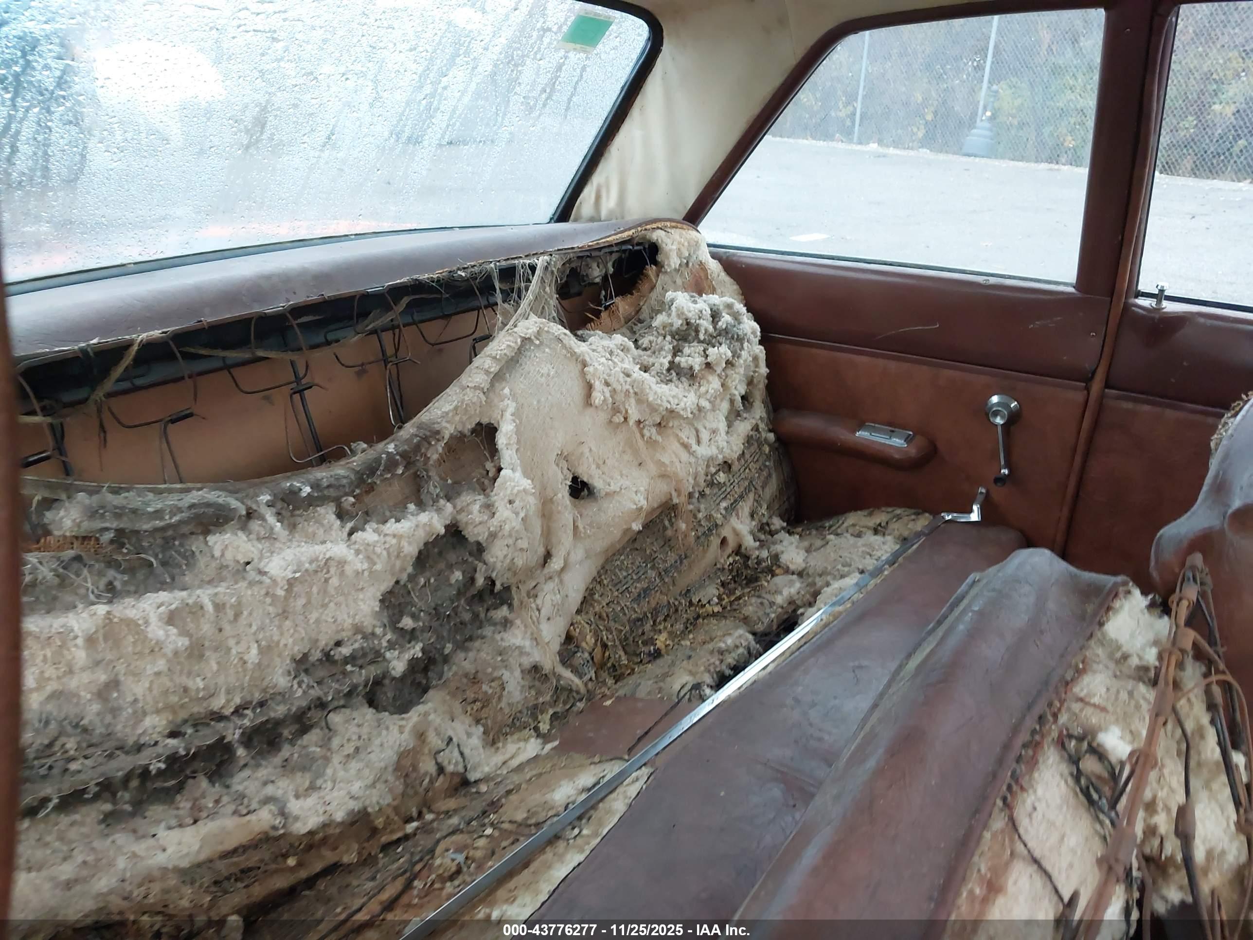 FORD FALCON image 8