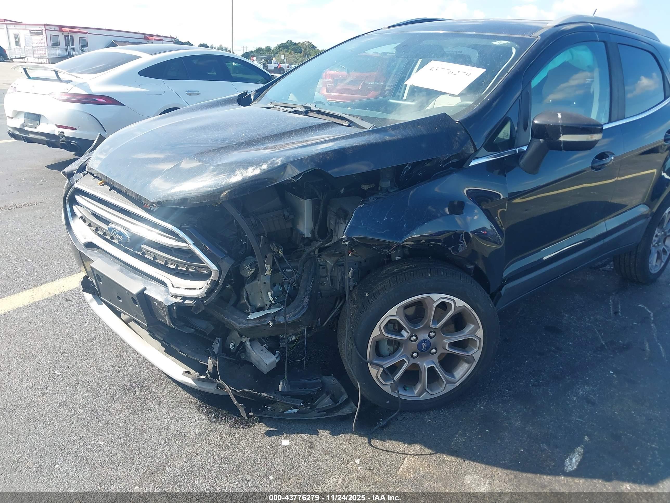FORD ECOSPORT image 6