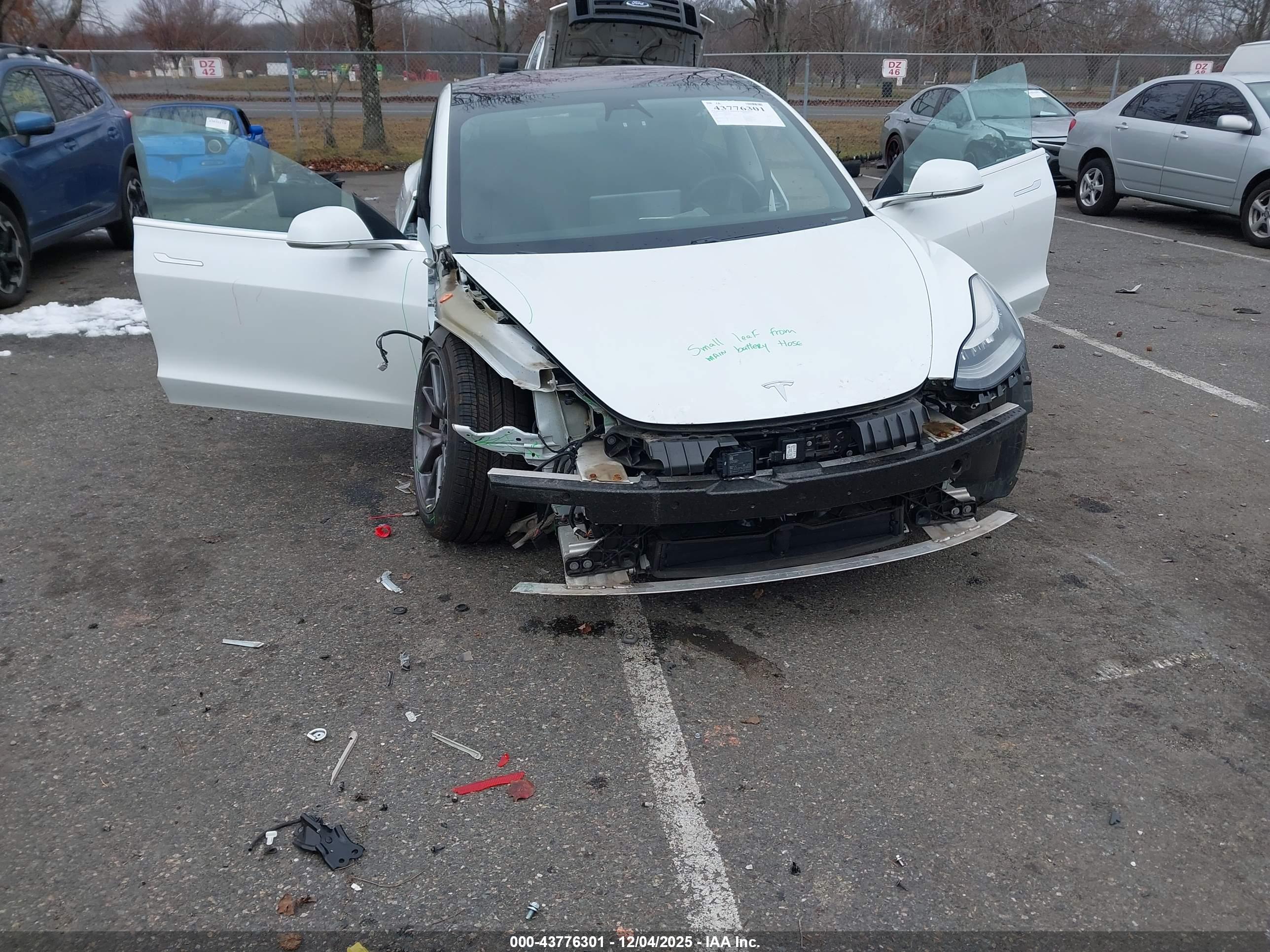 TESLA MODEL image 6