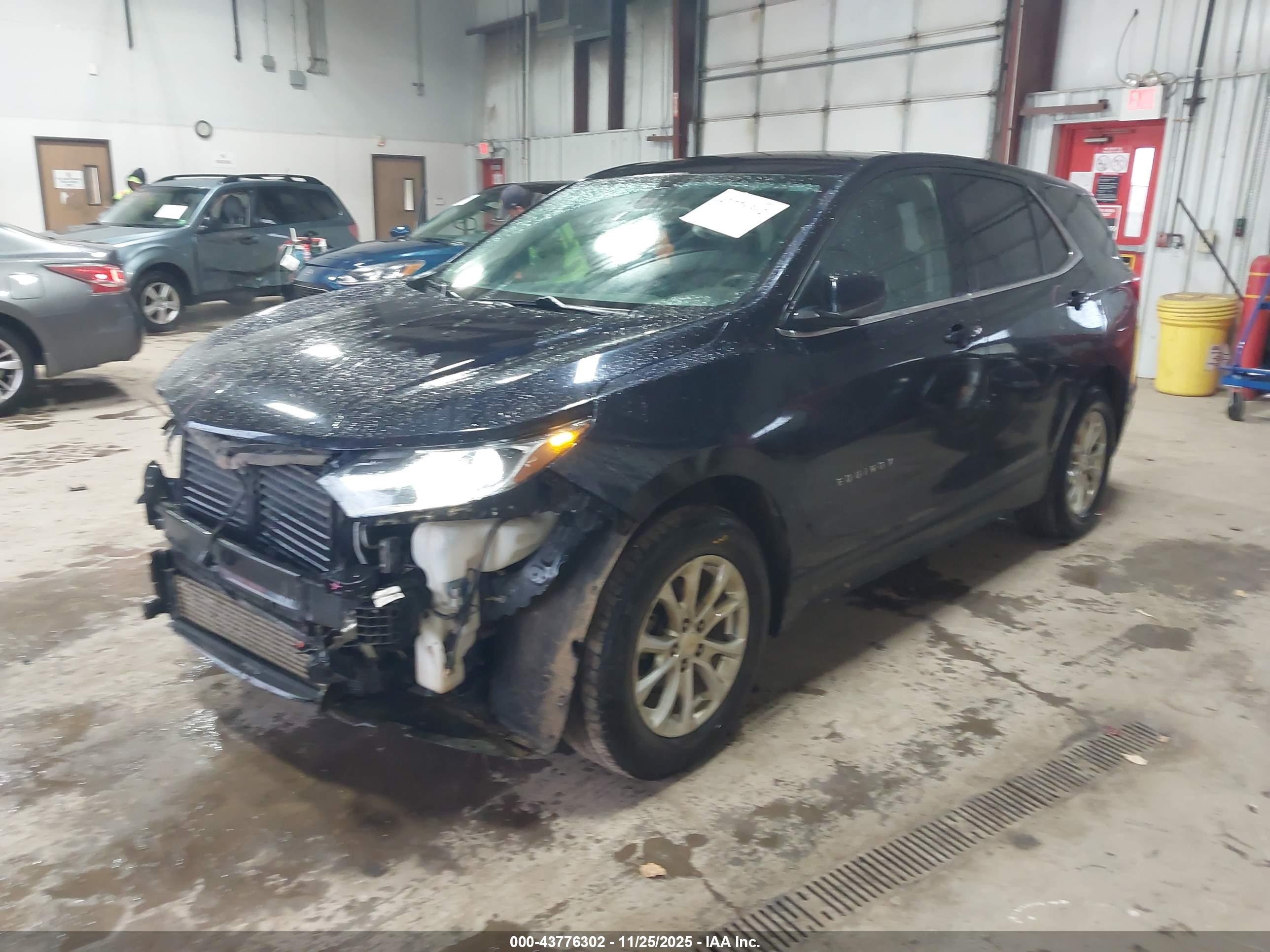 CHEVROLET EQUINOX image 2