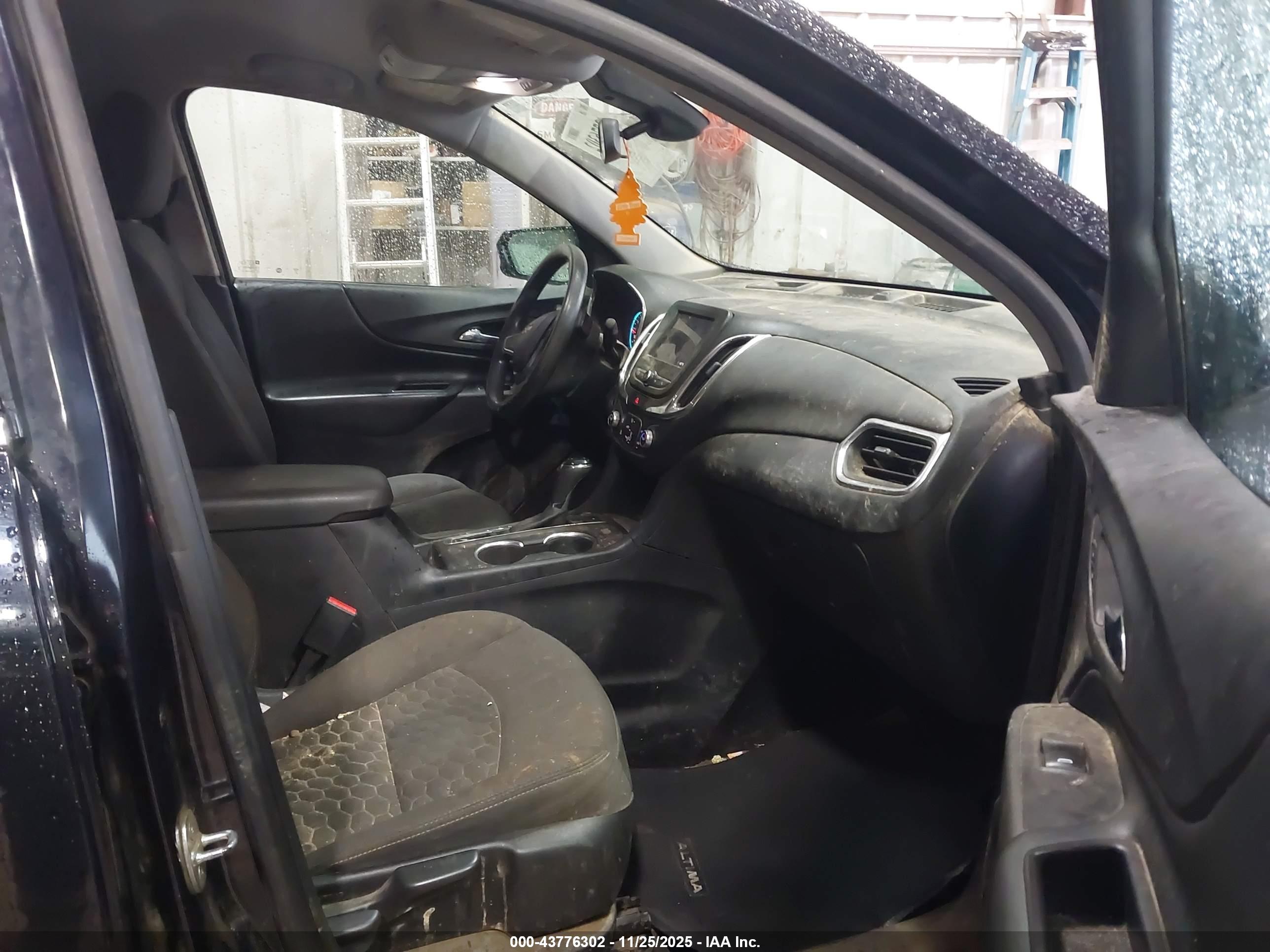 CHEVROLET EQUINOX image 5