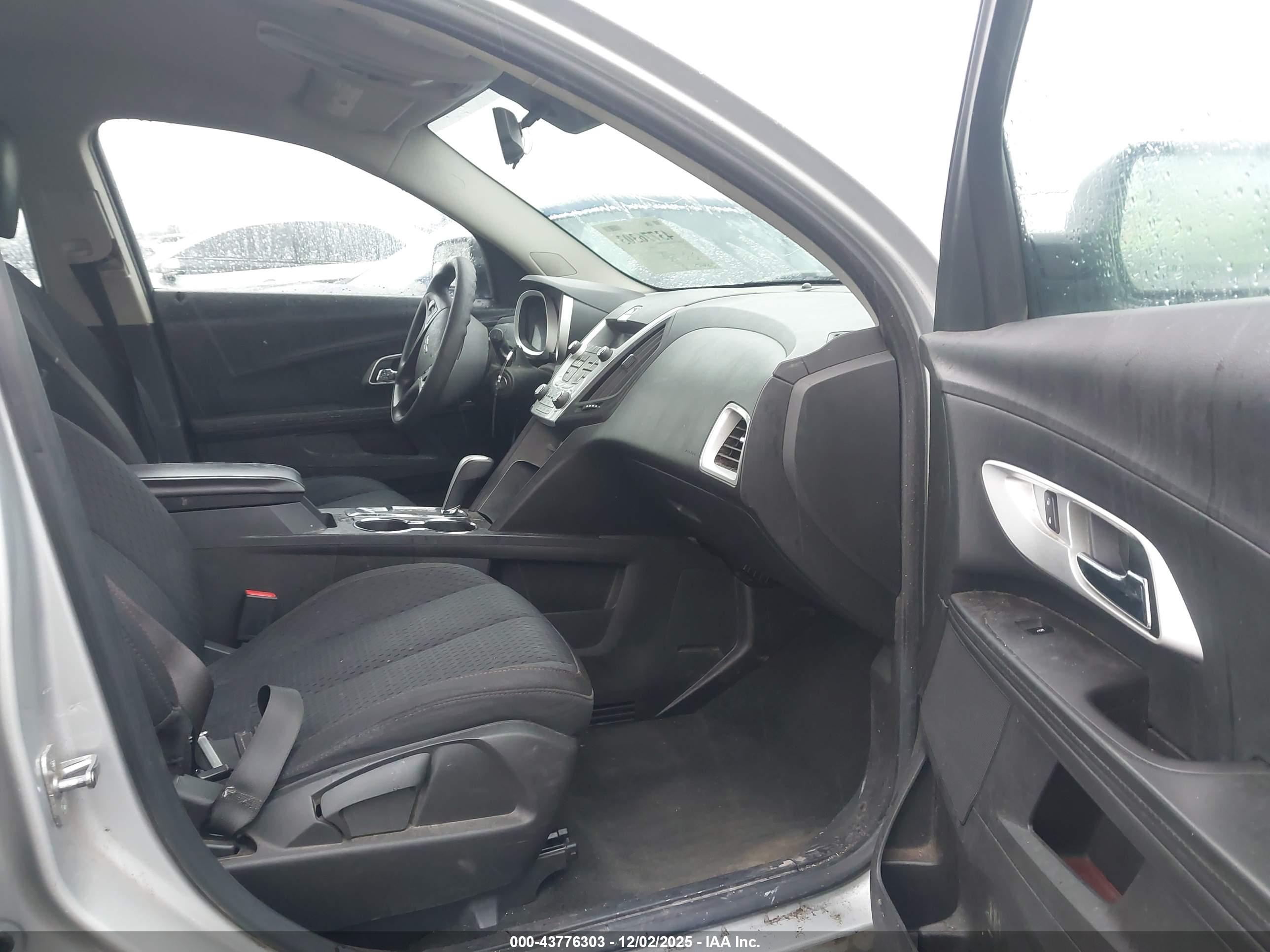 CHEVROLET EQUINOX image 5