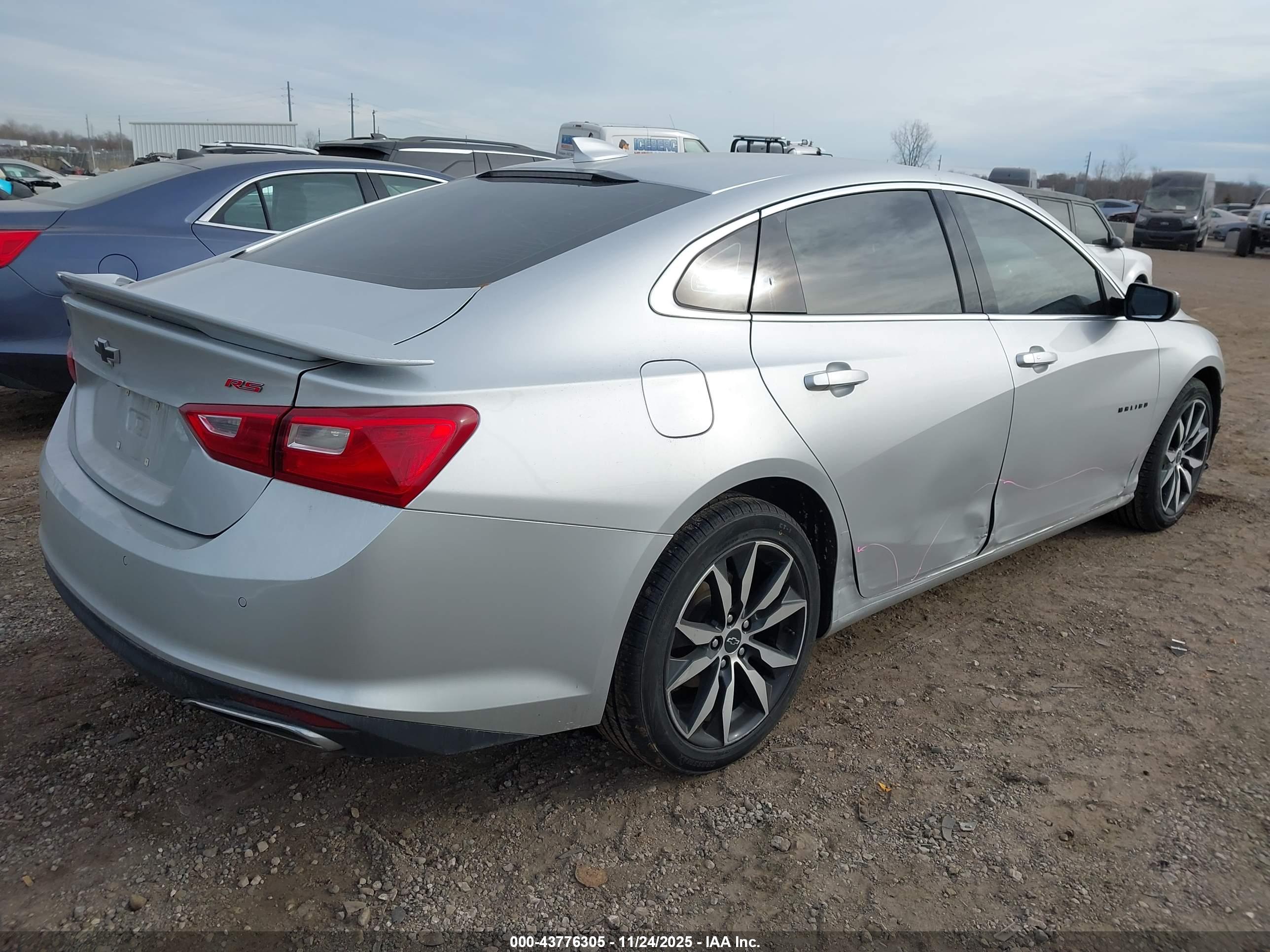 CHEVROLET MALIBU image 4