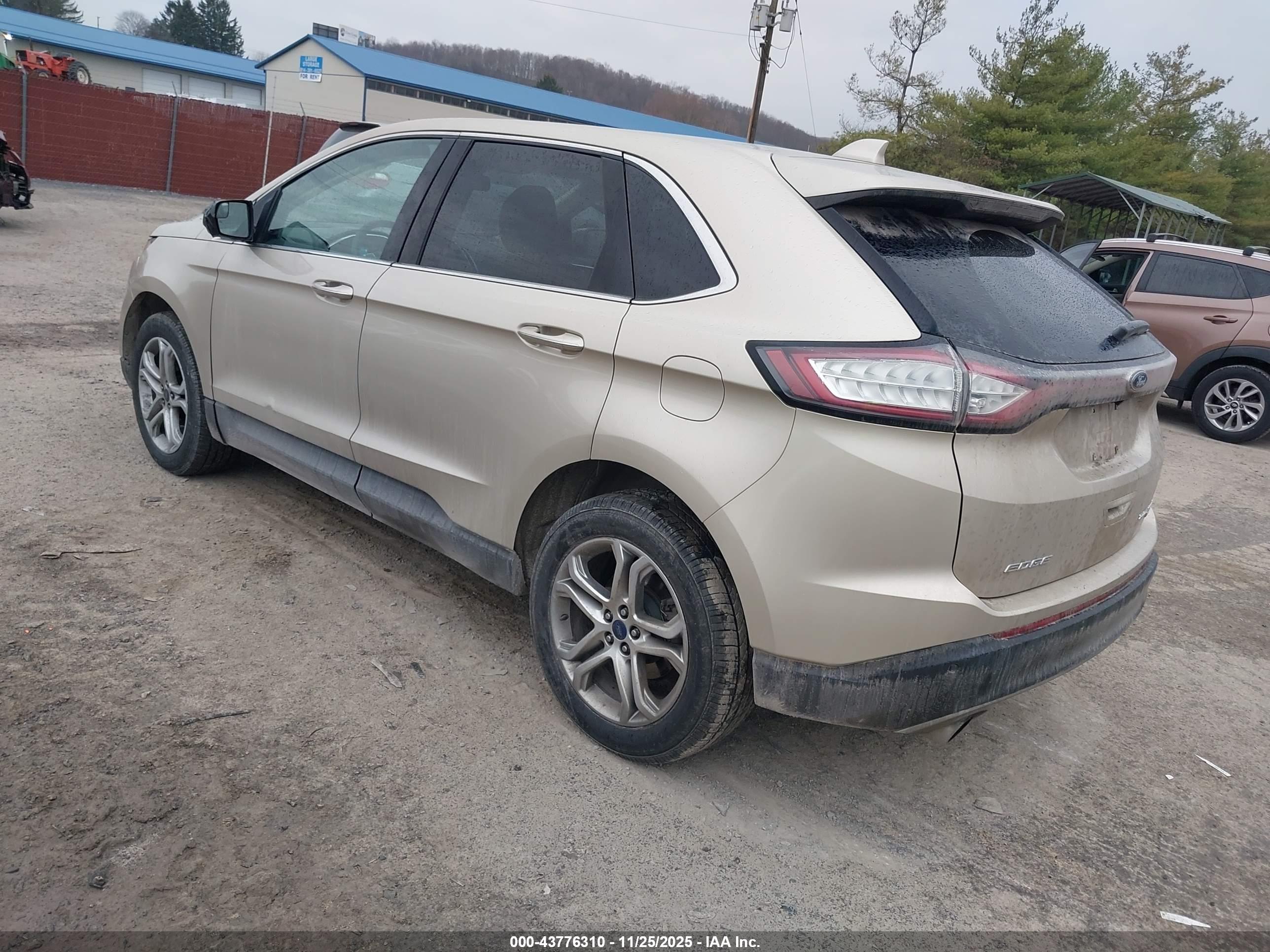 FORD EDGE image 3