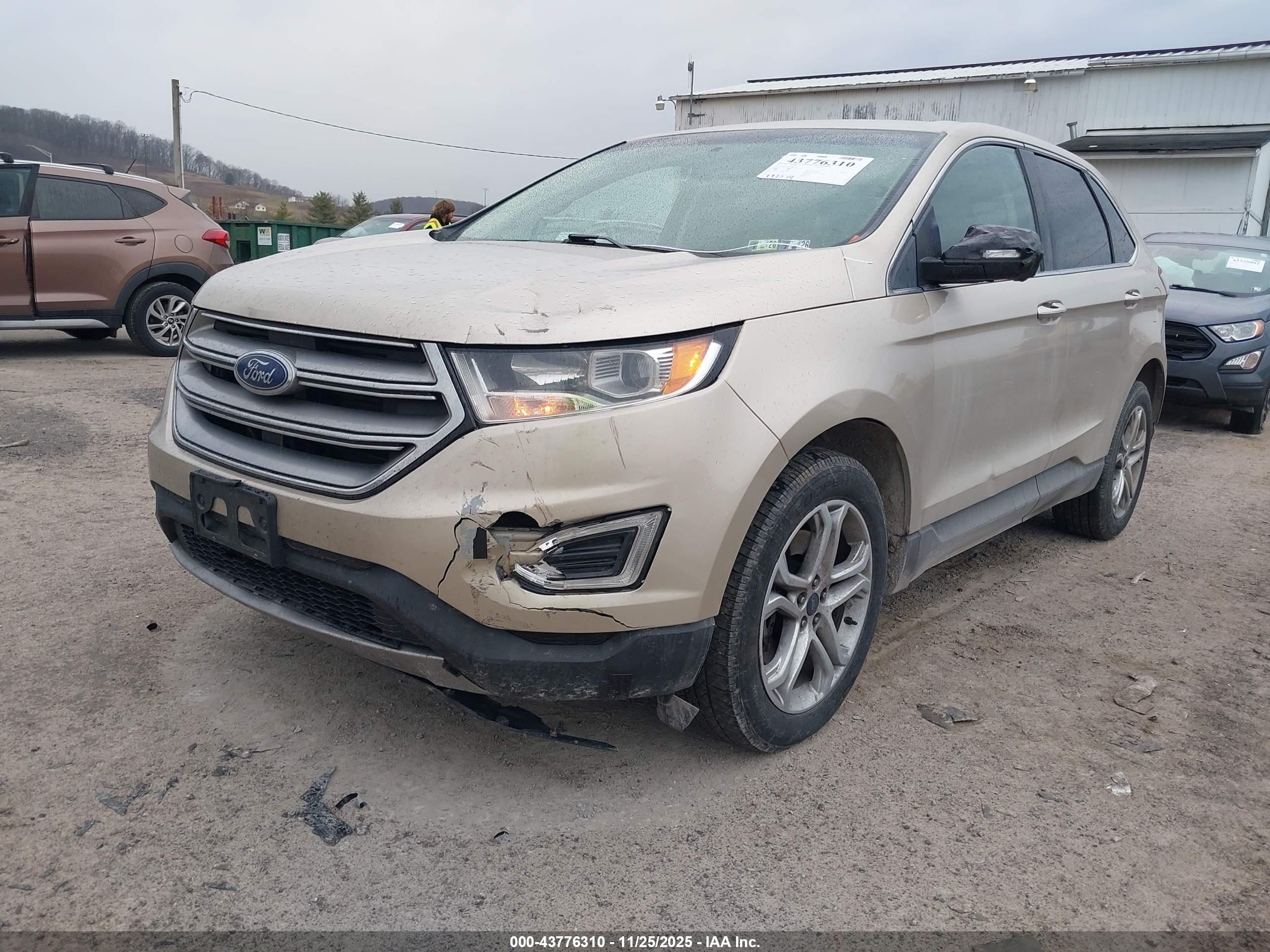 FORD EDGE image 6