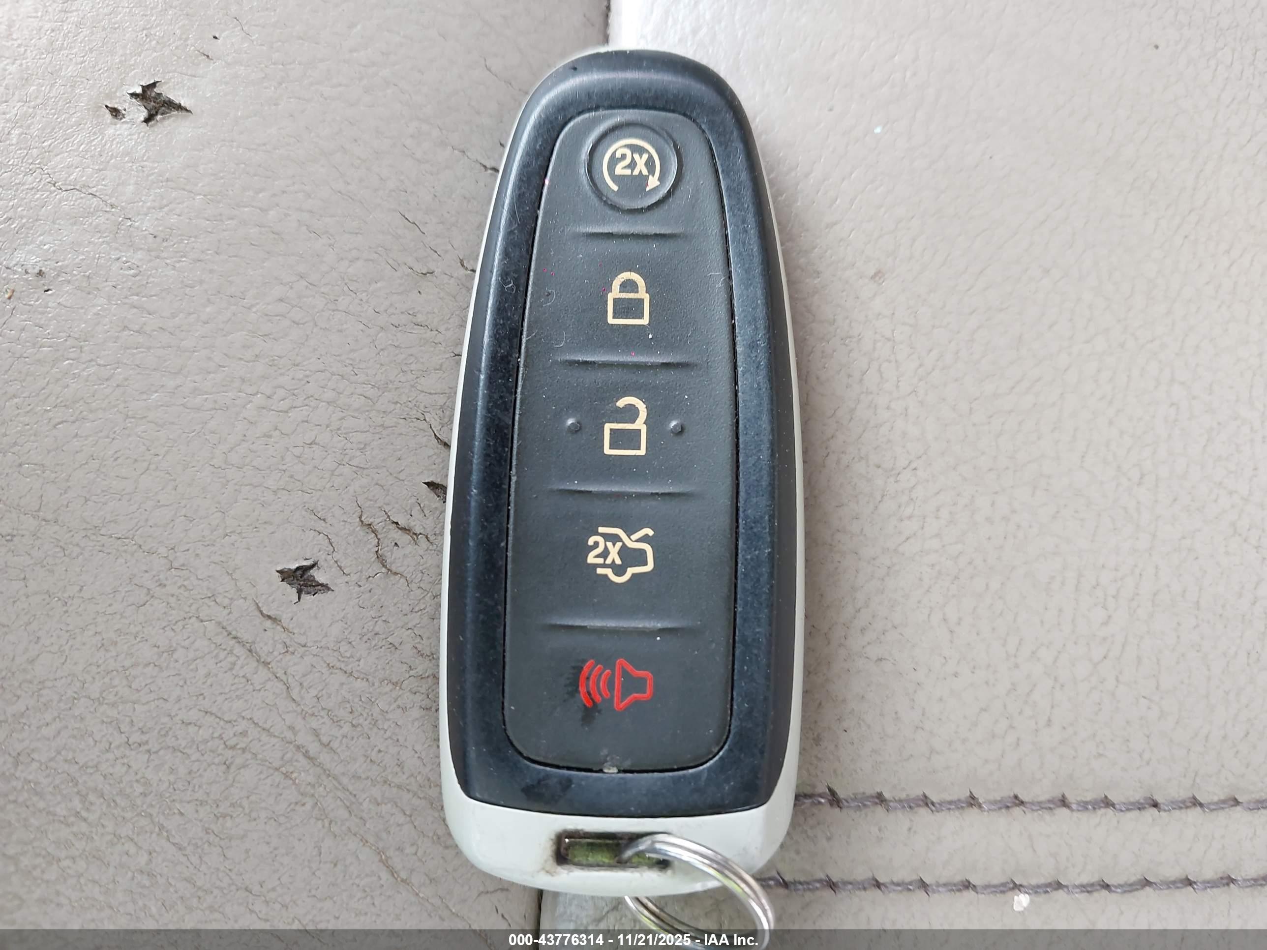 FORD EDGE image 11