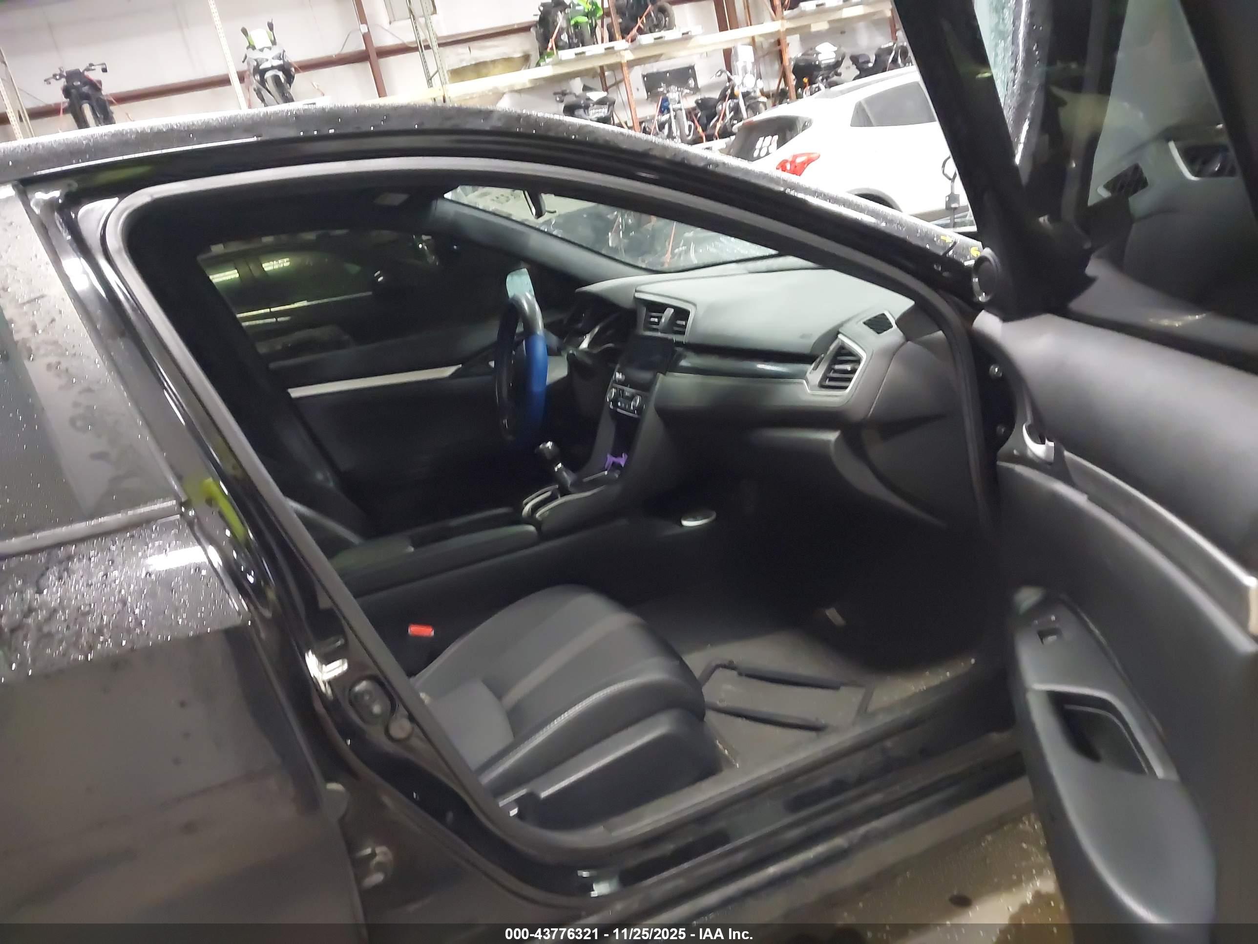 HONDA CIVIC image 5