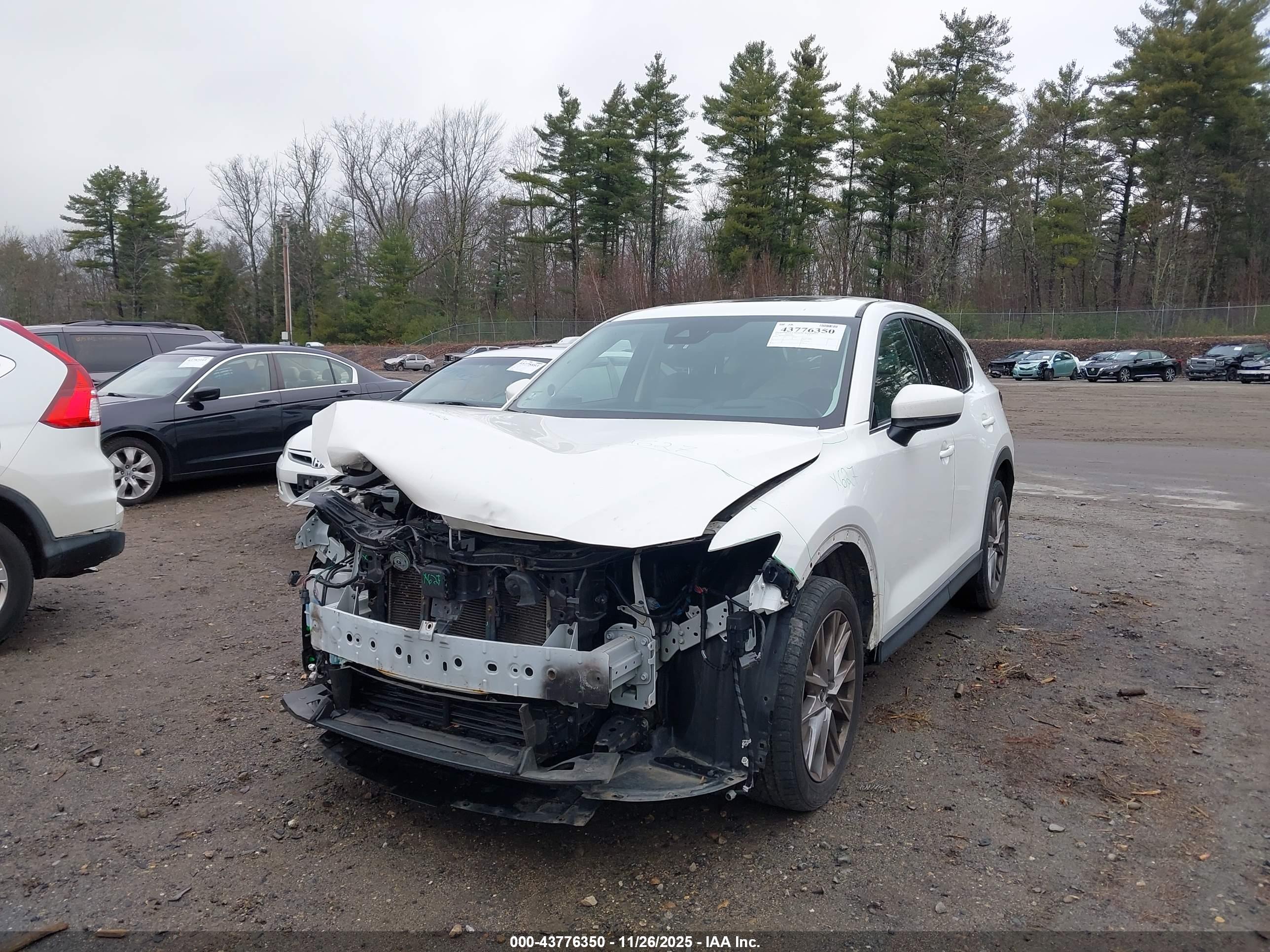 MAZDA CX-5 image 2