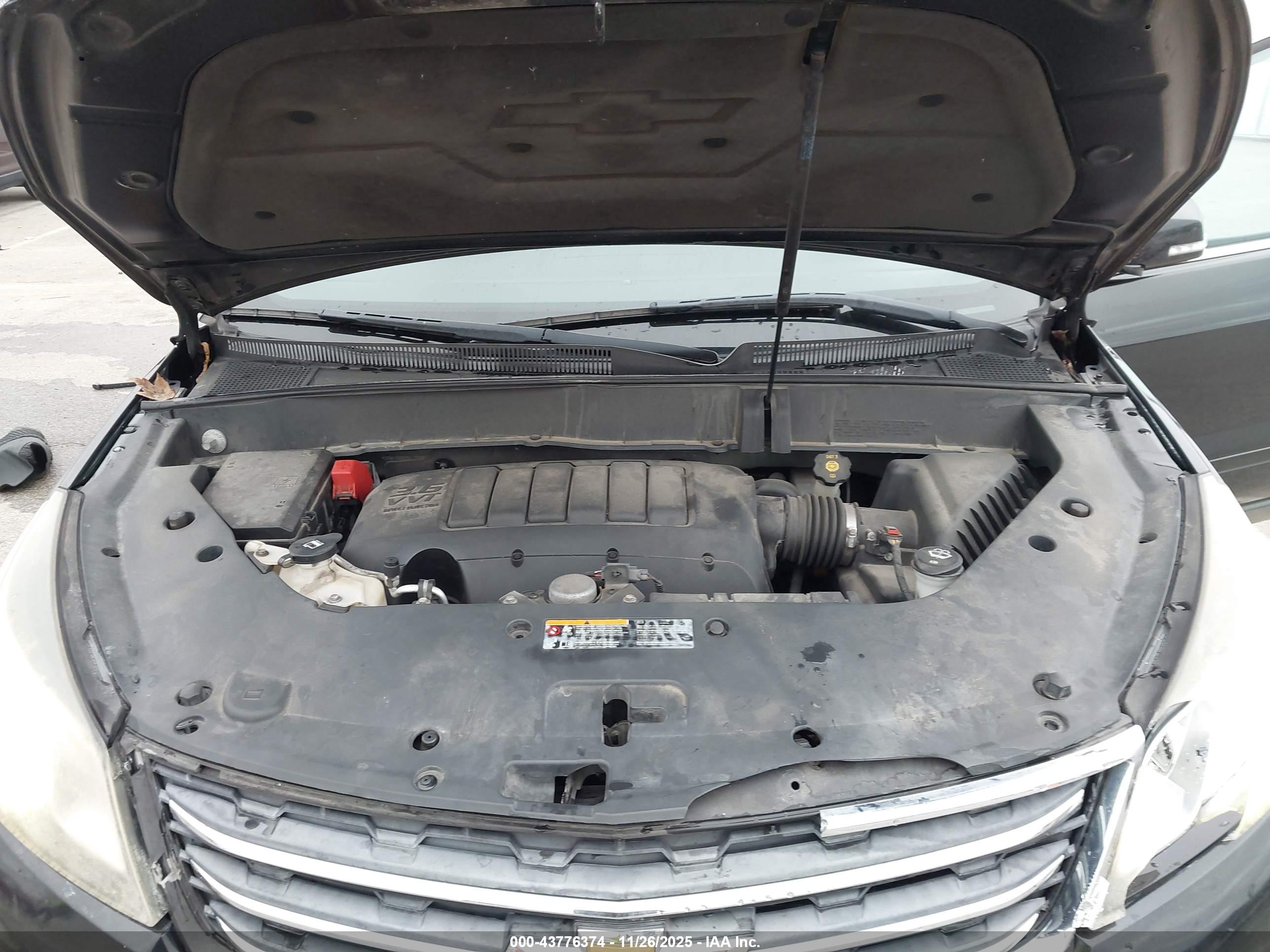 CHEVROLET TRAVERSE image 10
