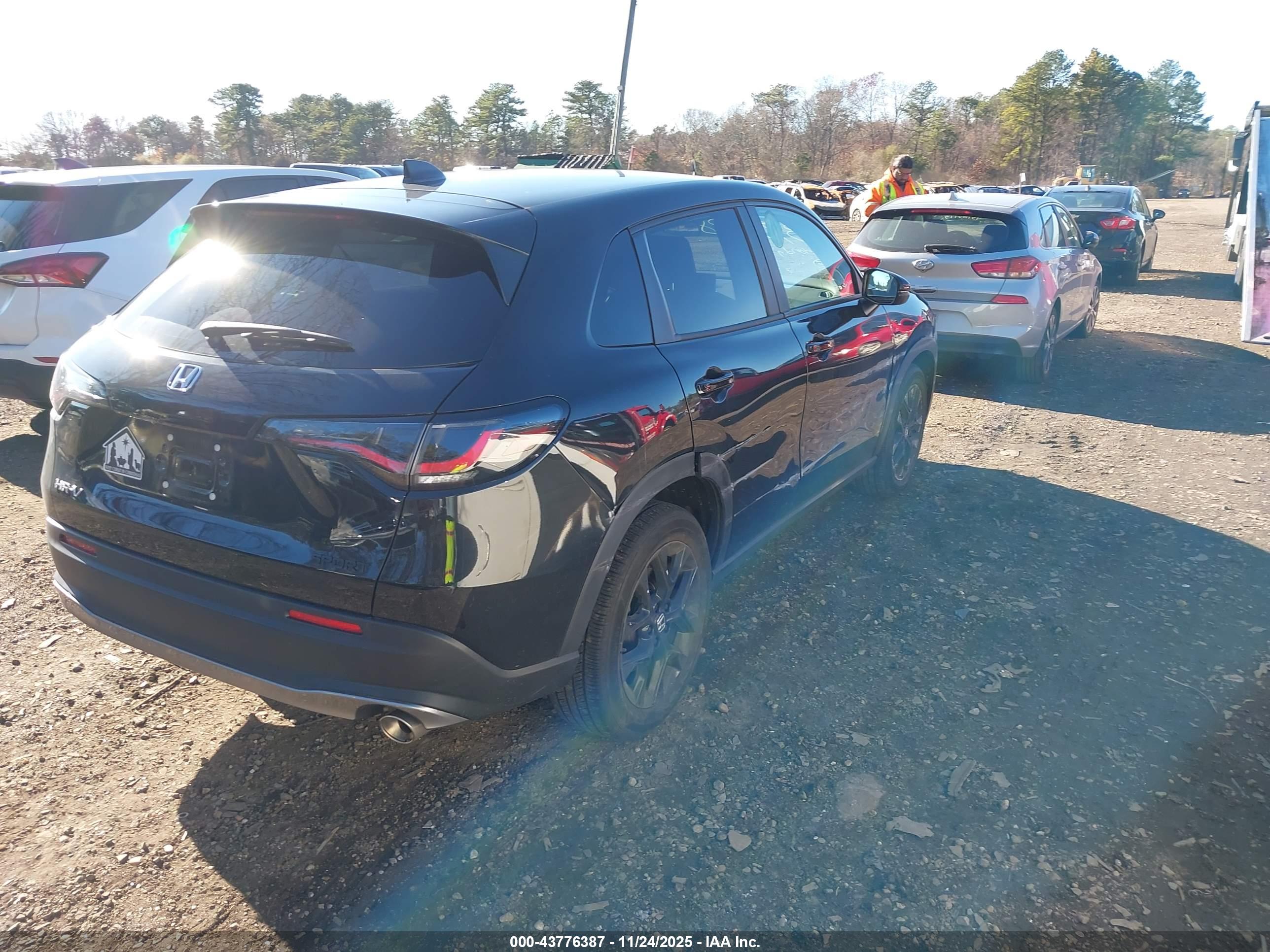 HONDA HR-V image 4