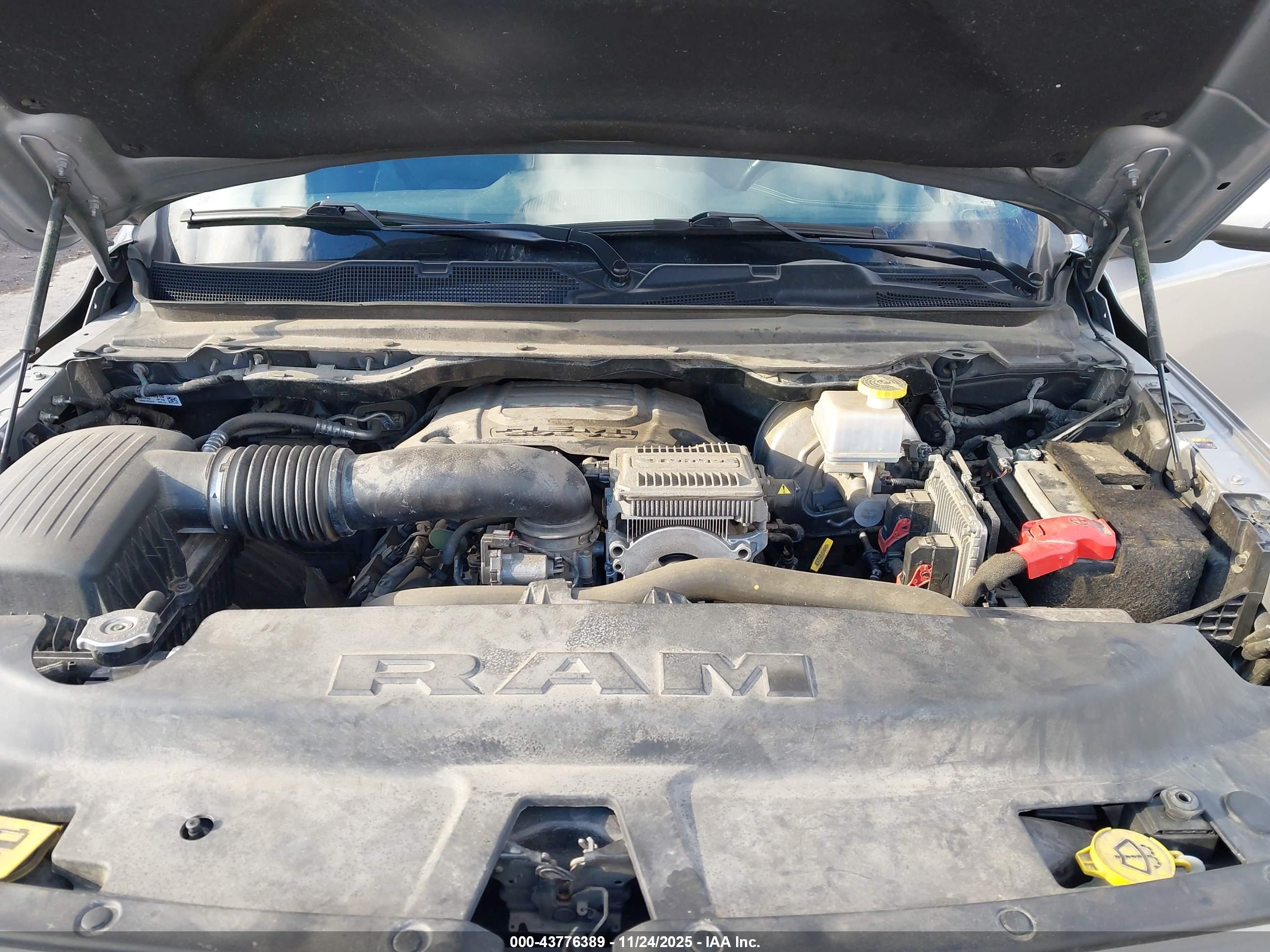 RAM 1500 image 10