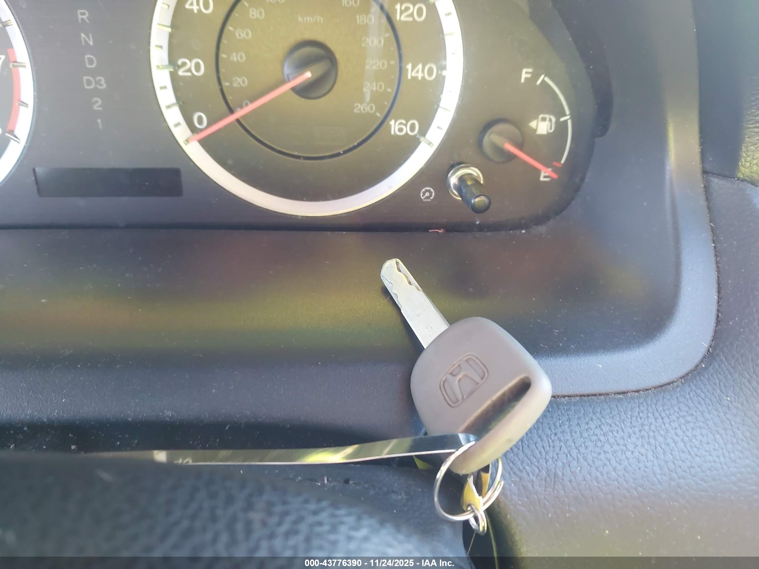 HONDA ACCORD image 11