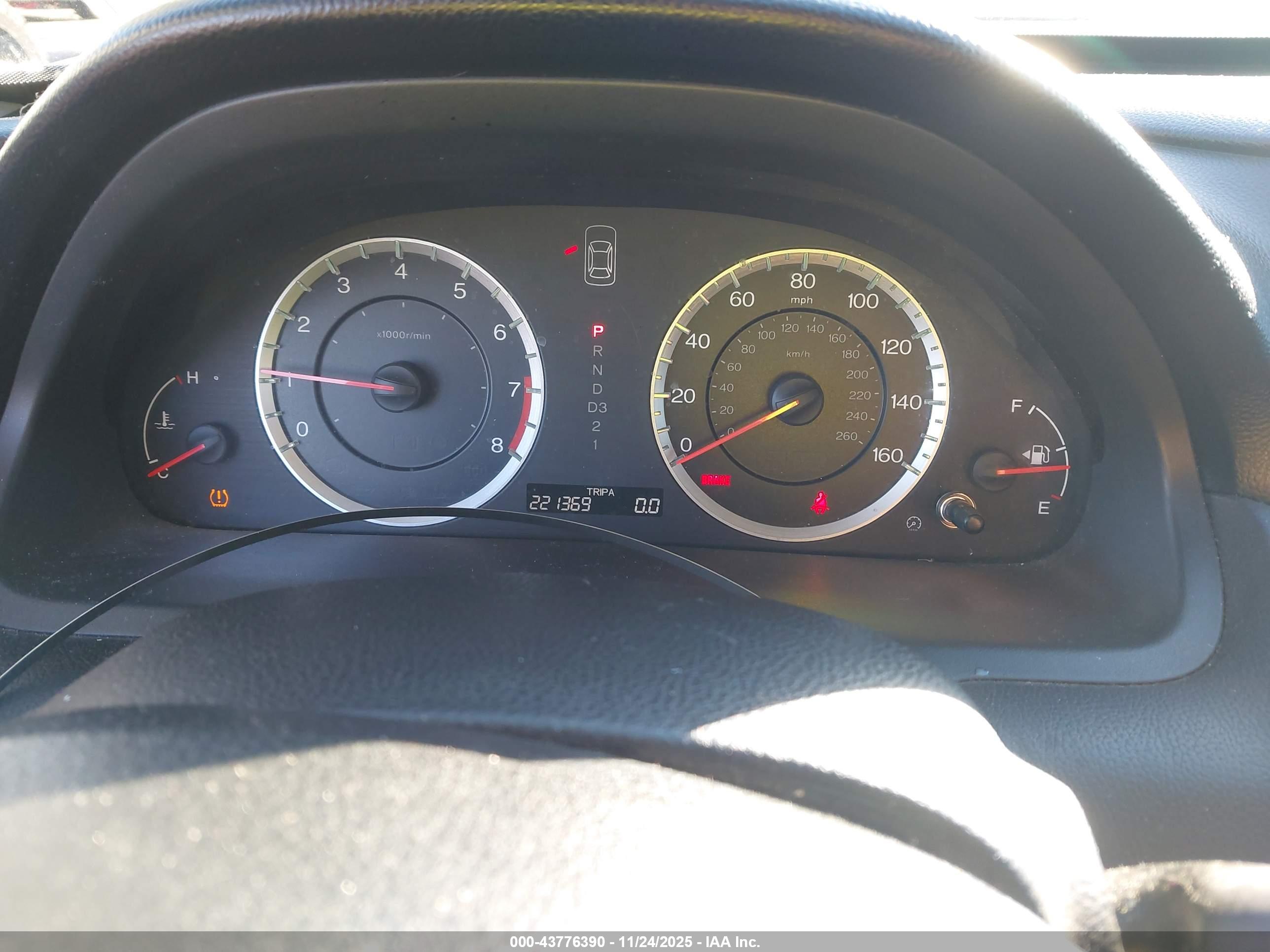 HONDA ACCORD image 7