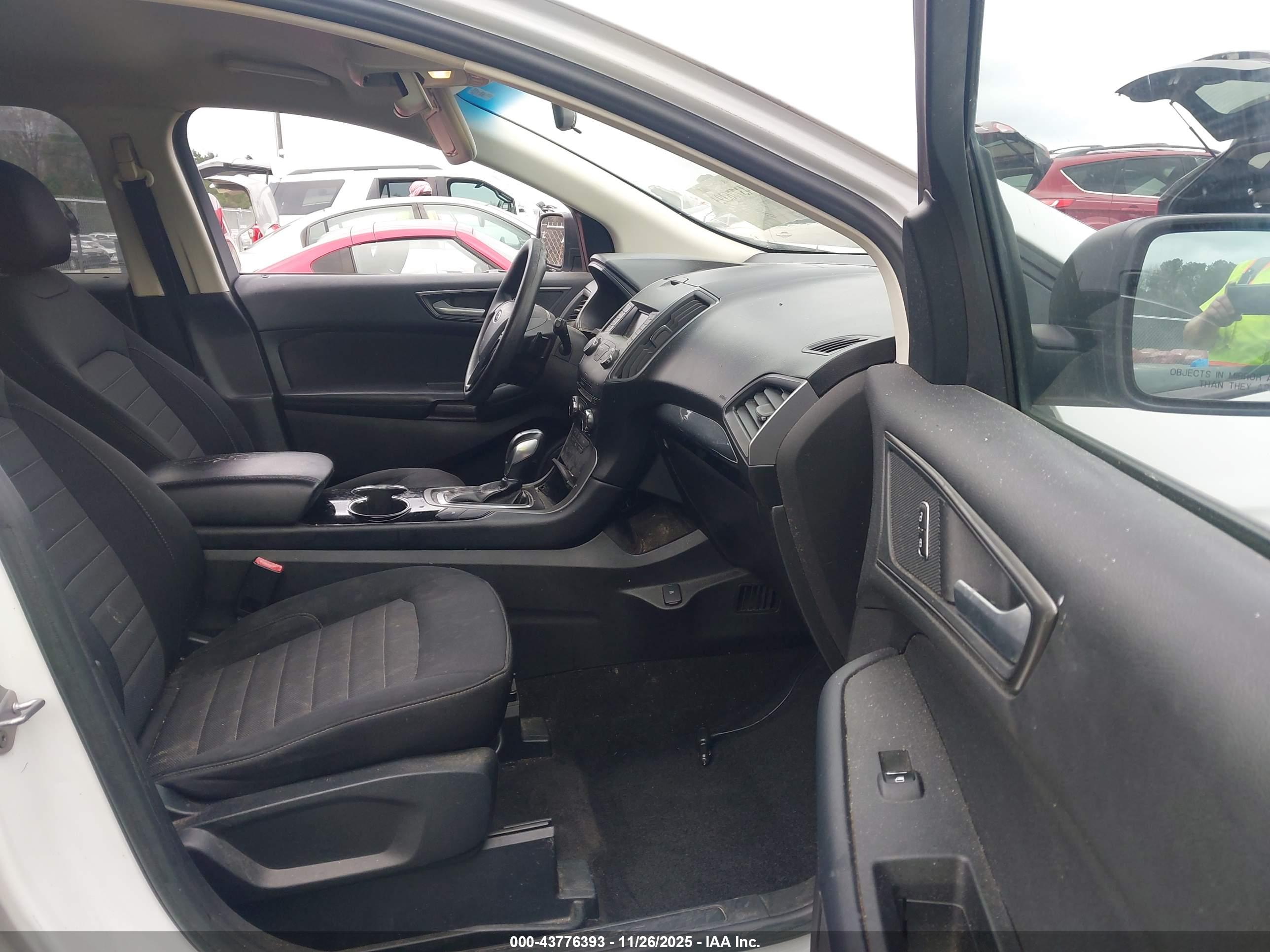 FORD EDGE image 5