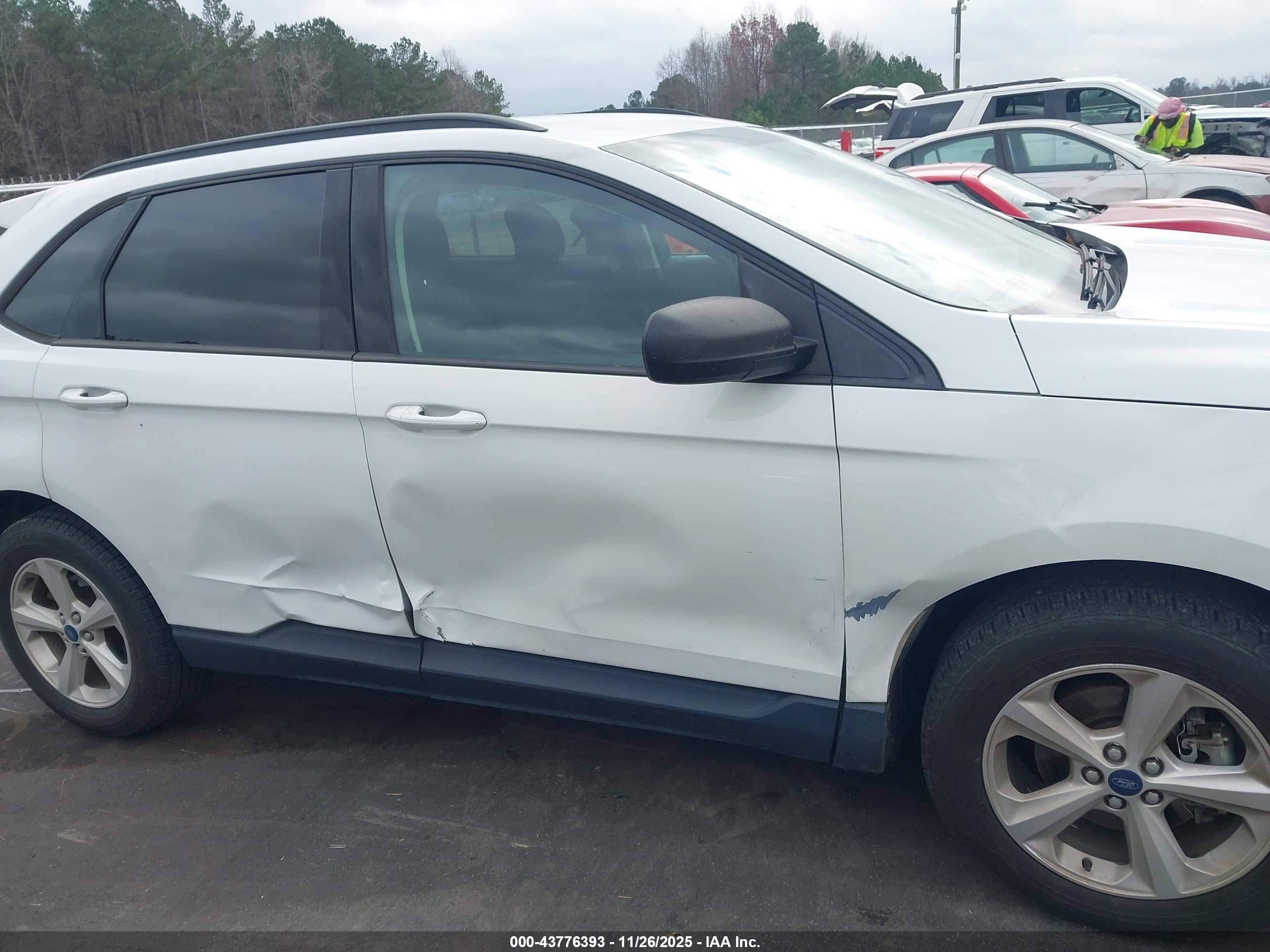 FORD EDGE image 6
