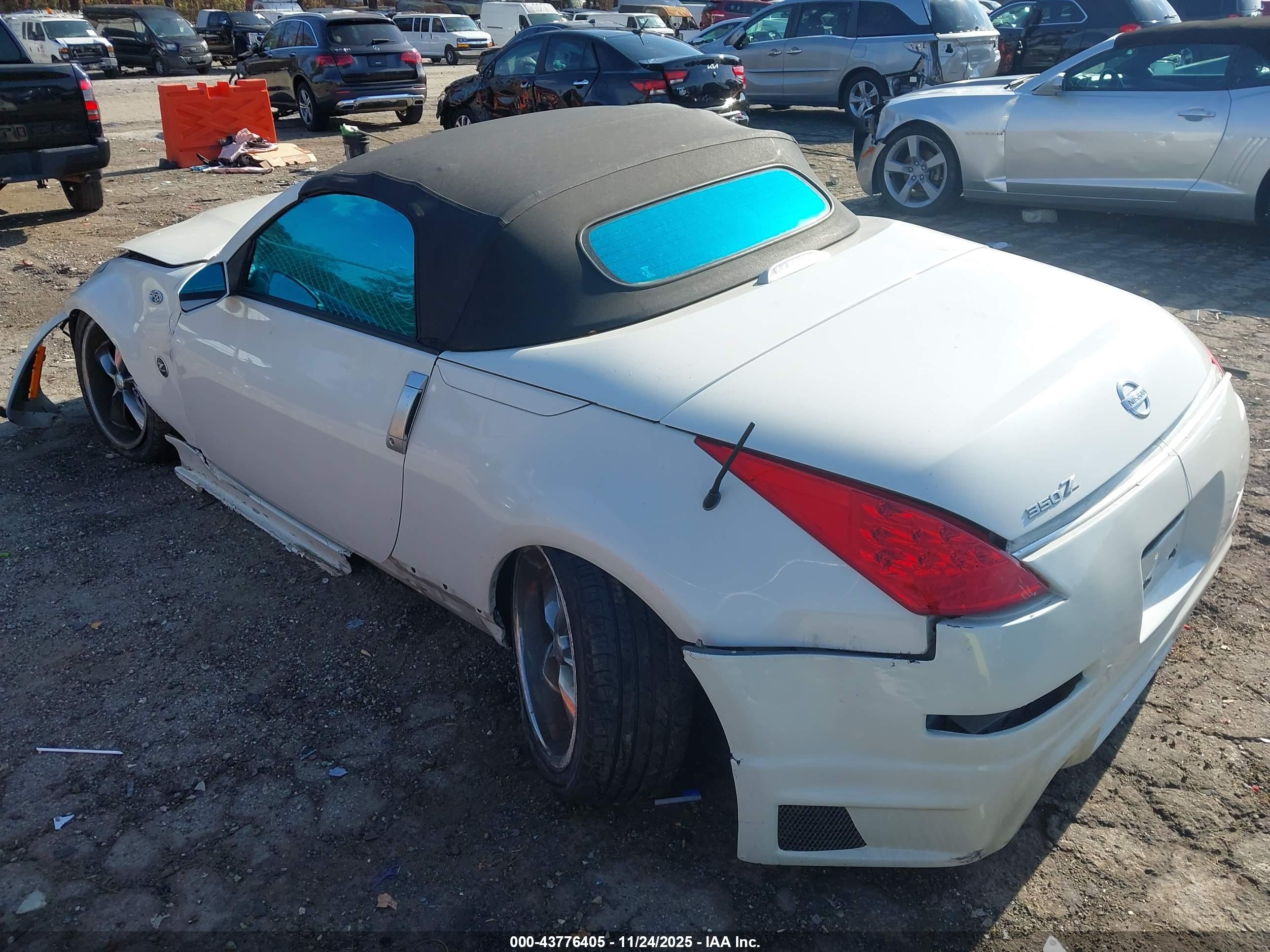 NISSAN 350Z image 3