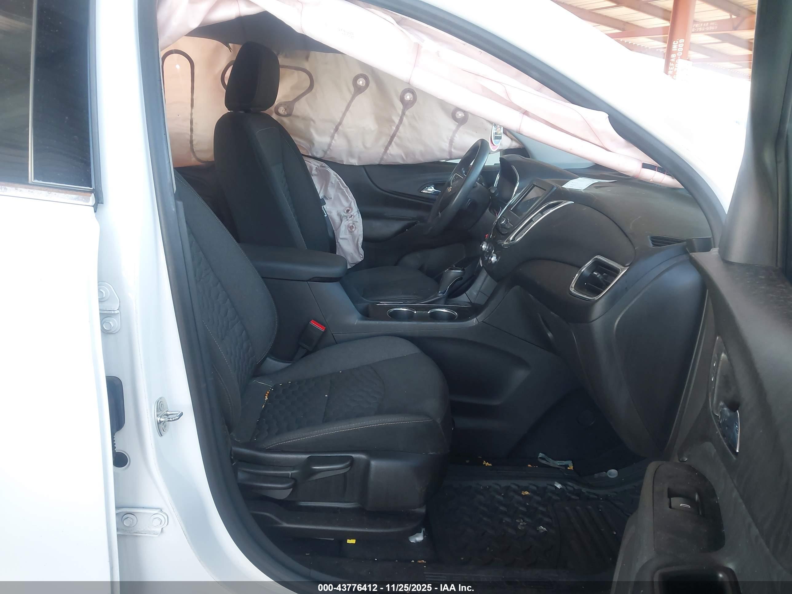 CHEVROLET EQUINOX image 5