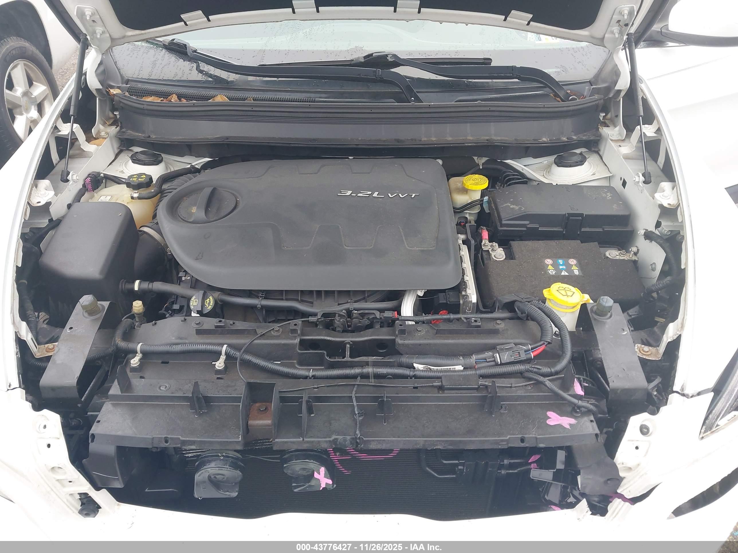 JEEP CHEROKEE image 10