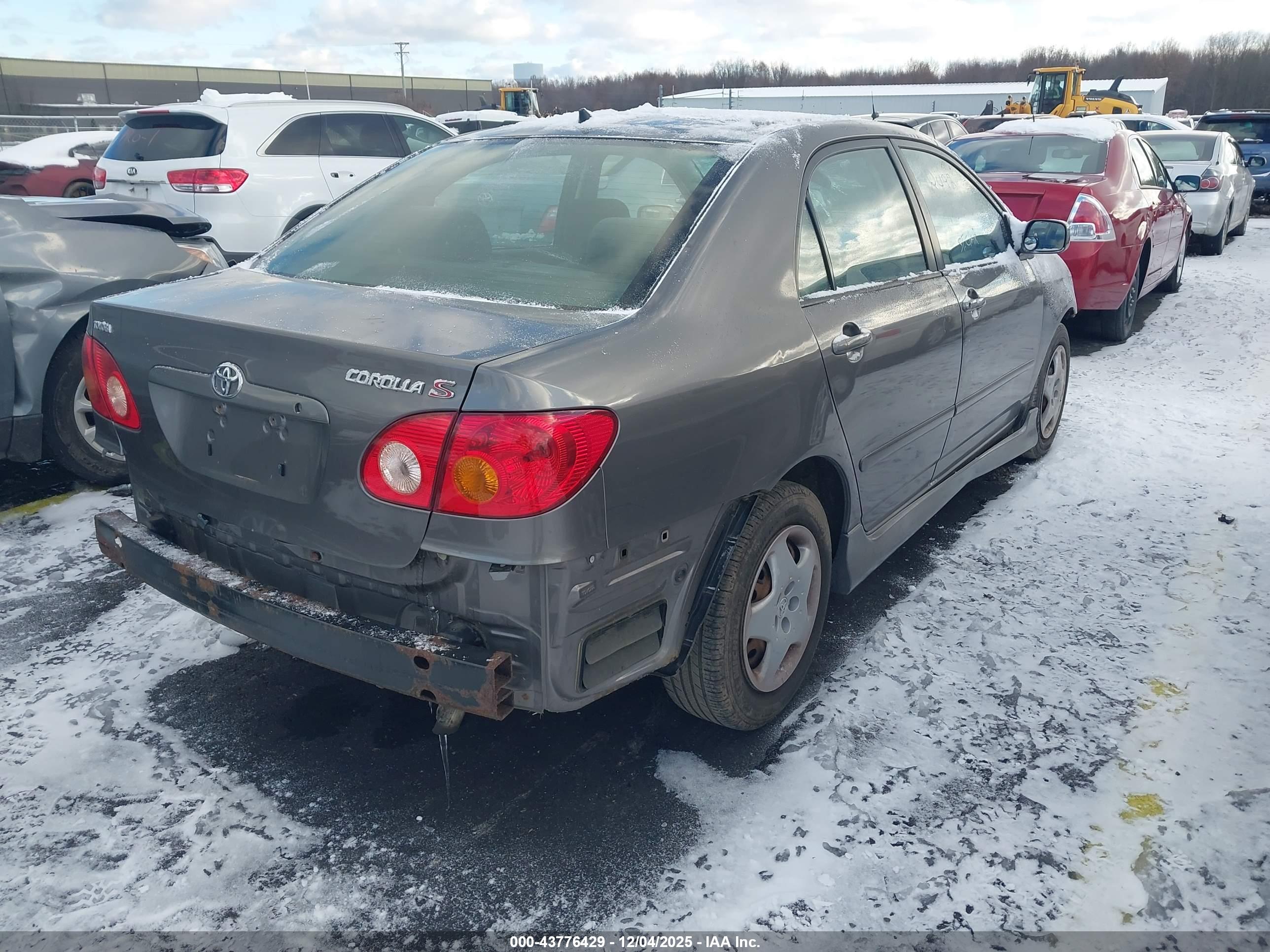 TOYOTA COROLLA image 4