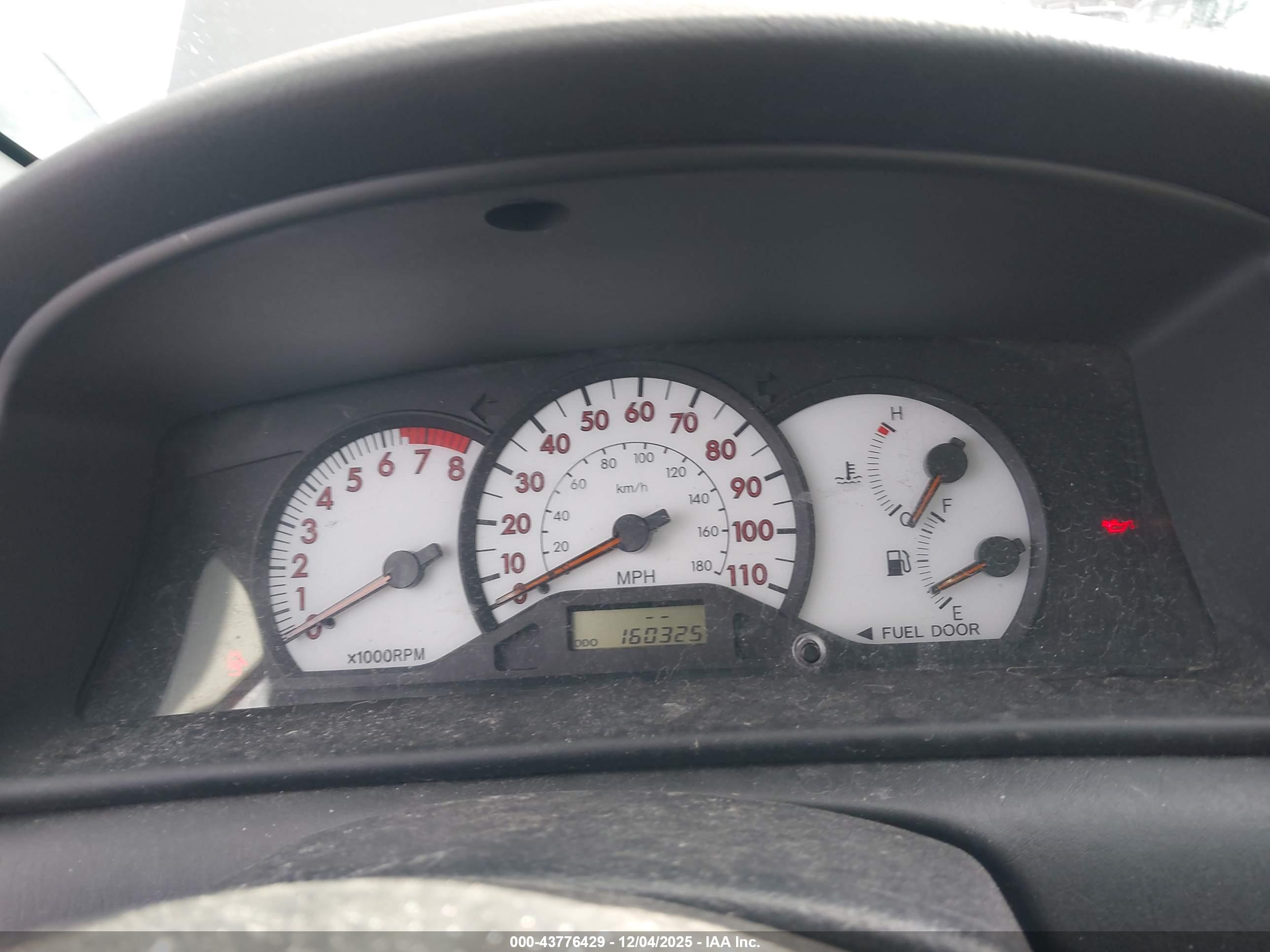 TOYOTA COROLLA image 7