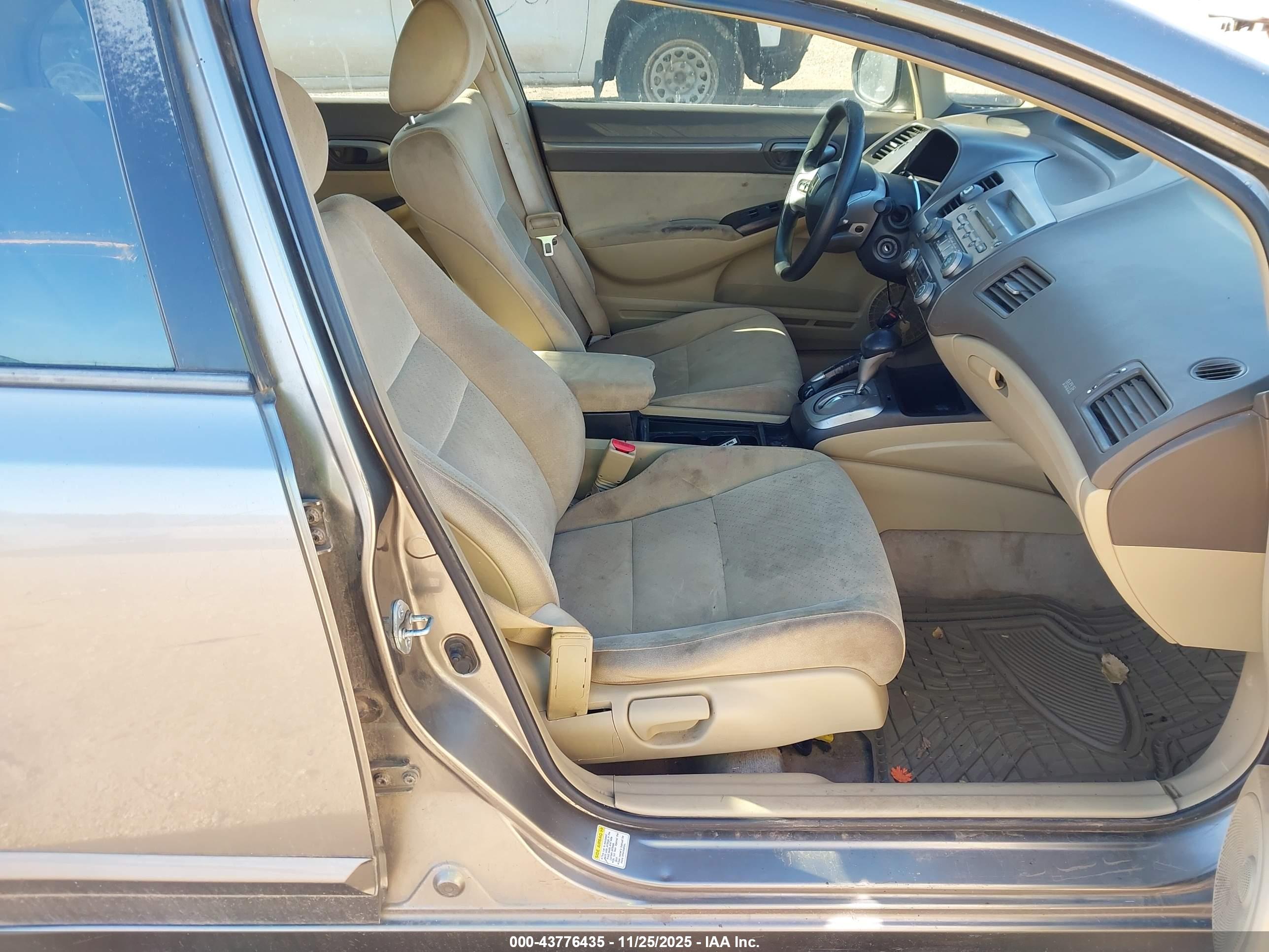 HONDA CIVIC image 5
