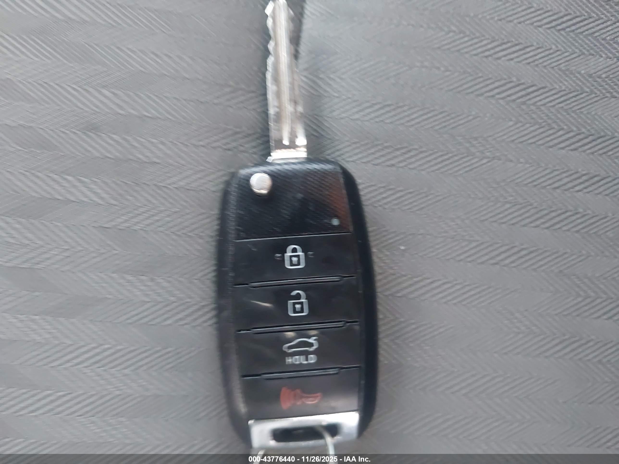 KIA FORTE image 11