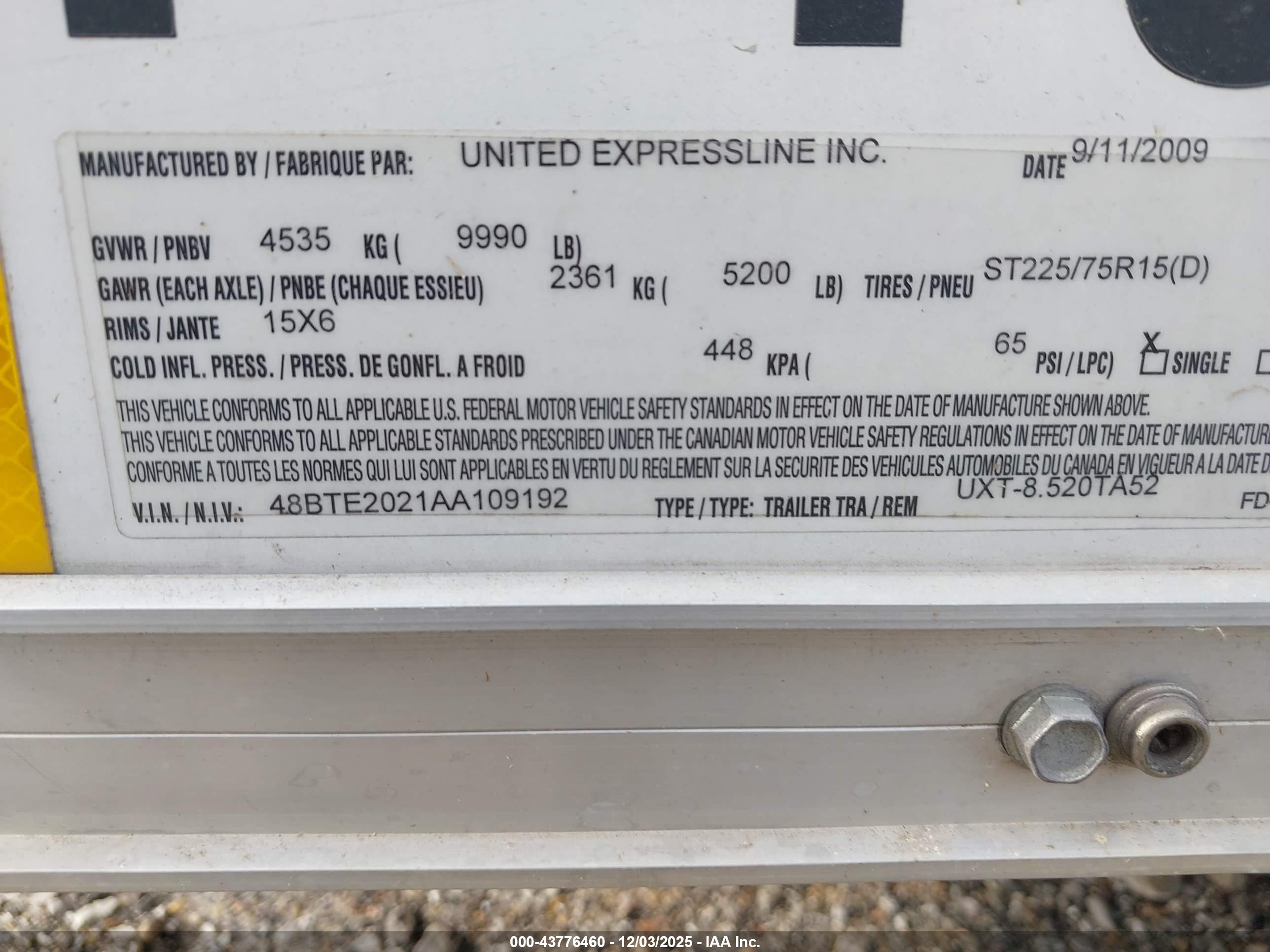 UNITED EXPRESS image 9