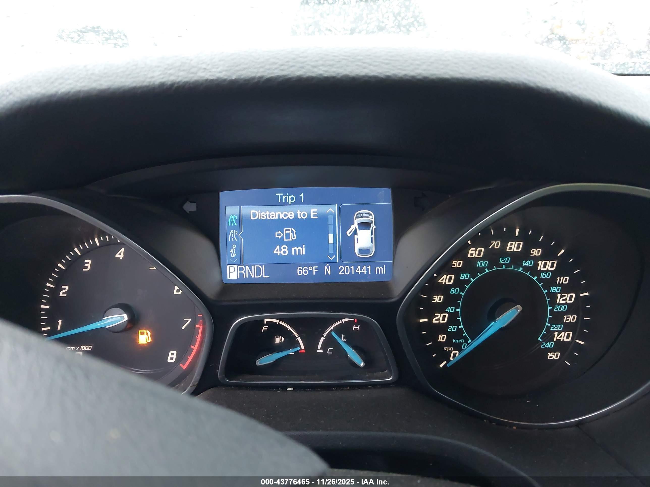 FORD FOCUS image 7